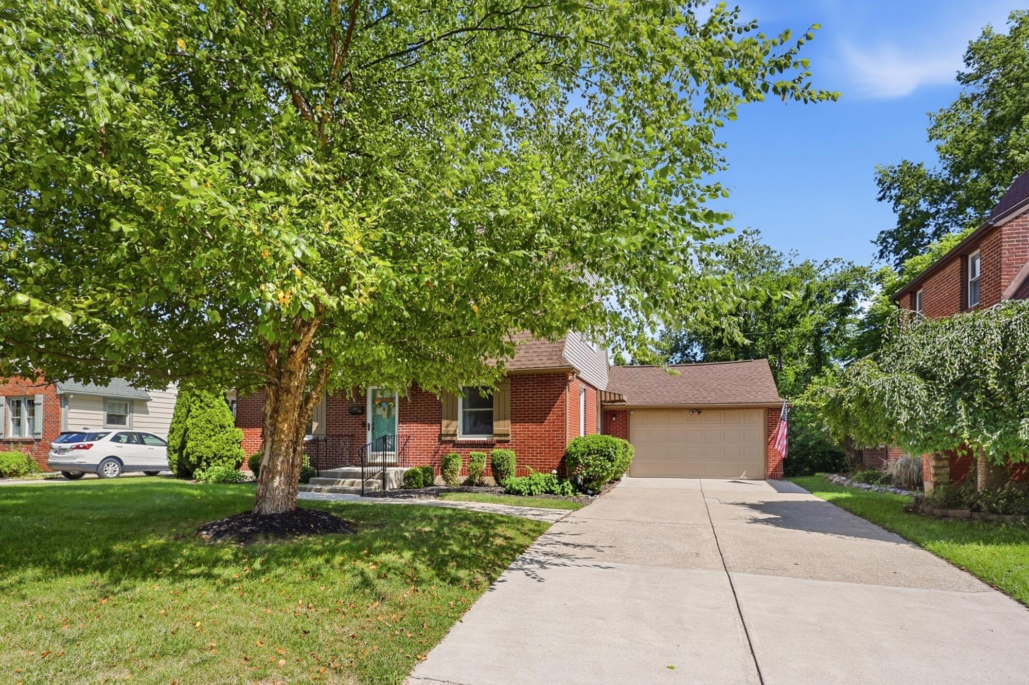 314 Broadmoor, Springfield, Ohio 45504