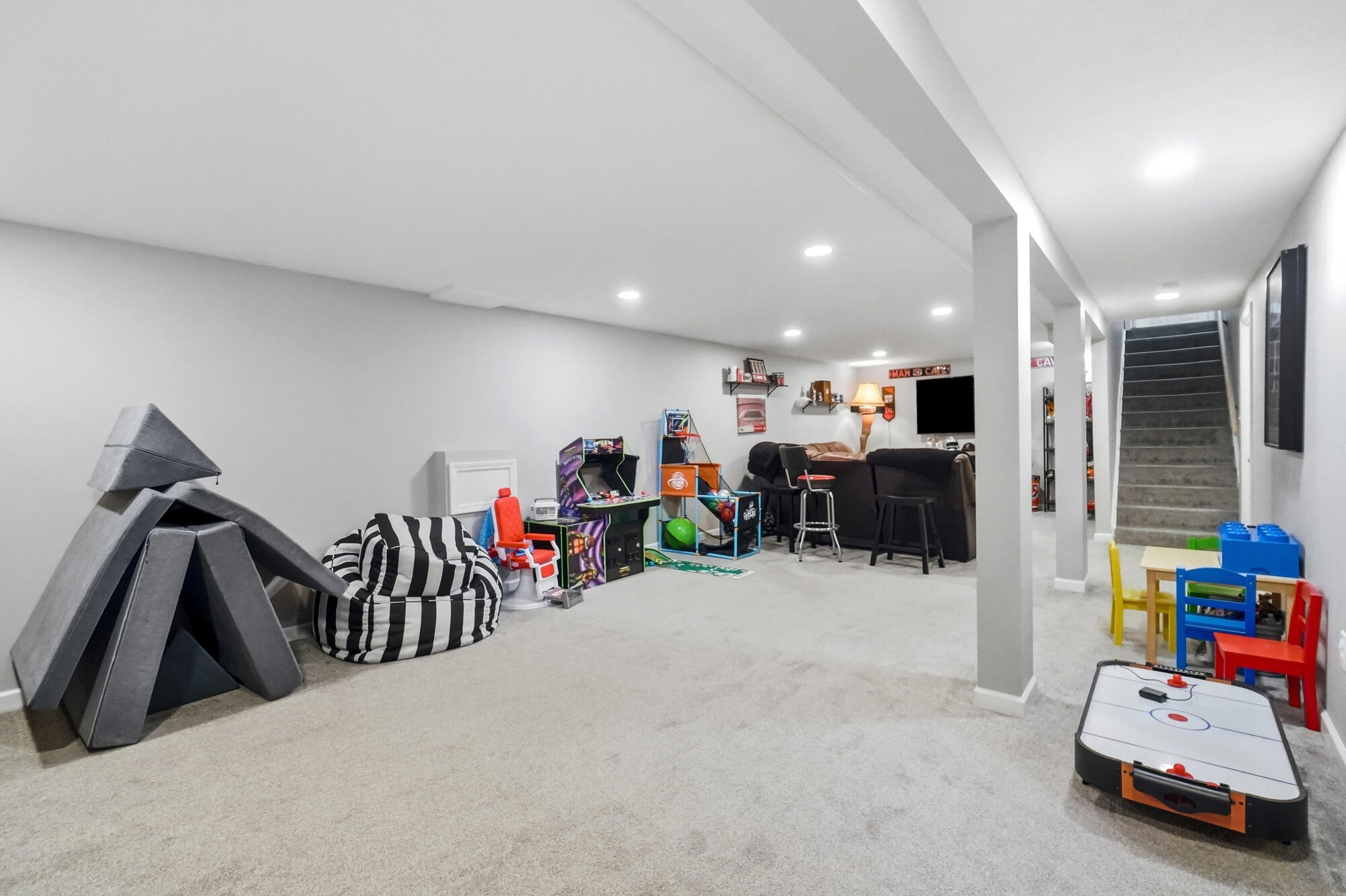 4111 Helena, Springfield, Ohio 45503
