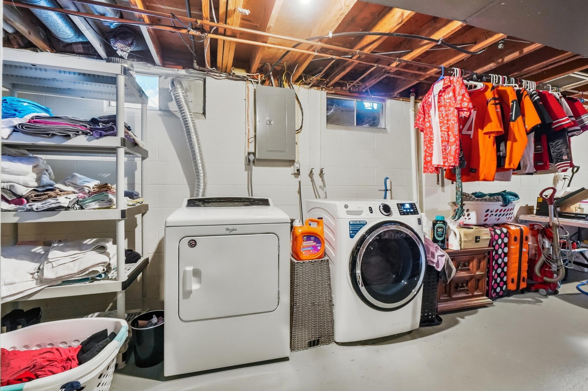 4111 Helena, Springfield, Ohio 45503
