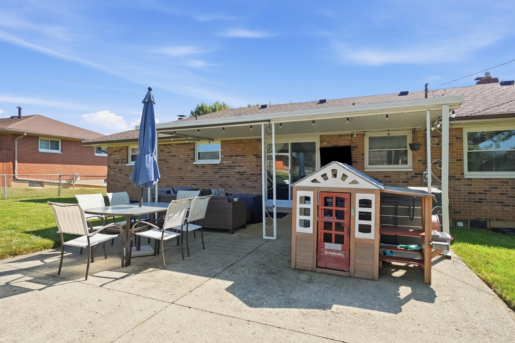 4111 Helena, Springfield, Ohio 45503