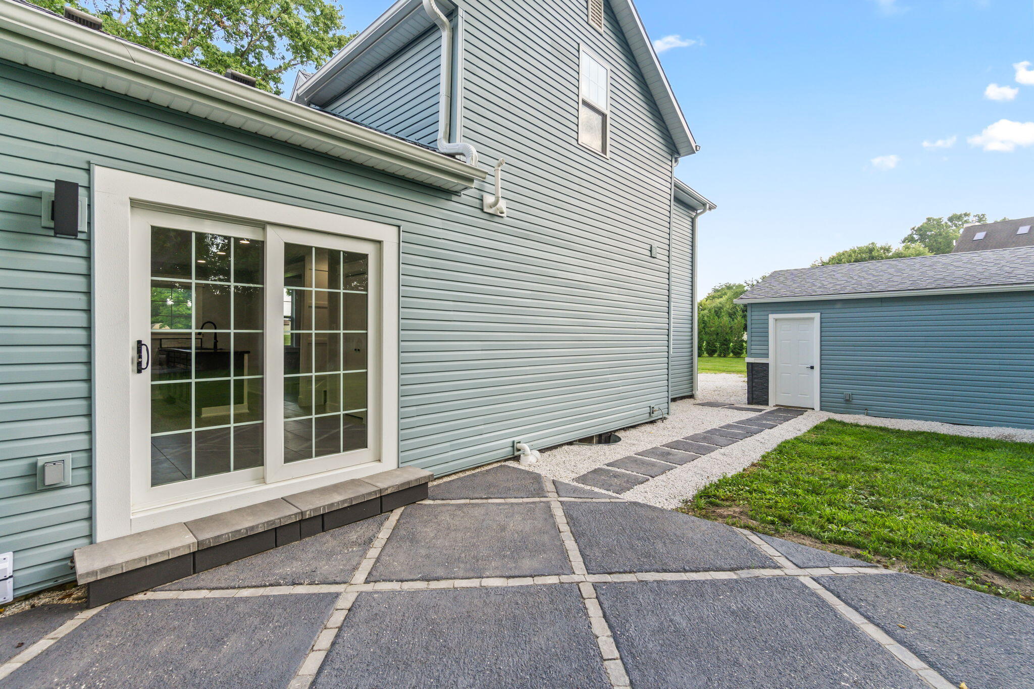 2770 Rosewood, Troy, Ohio 45373