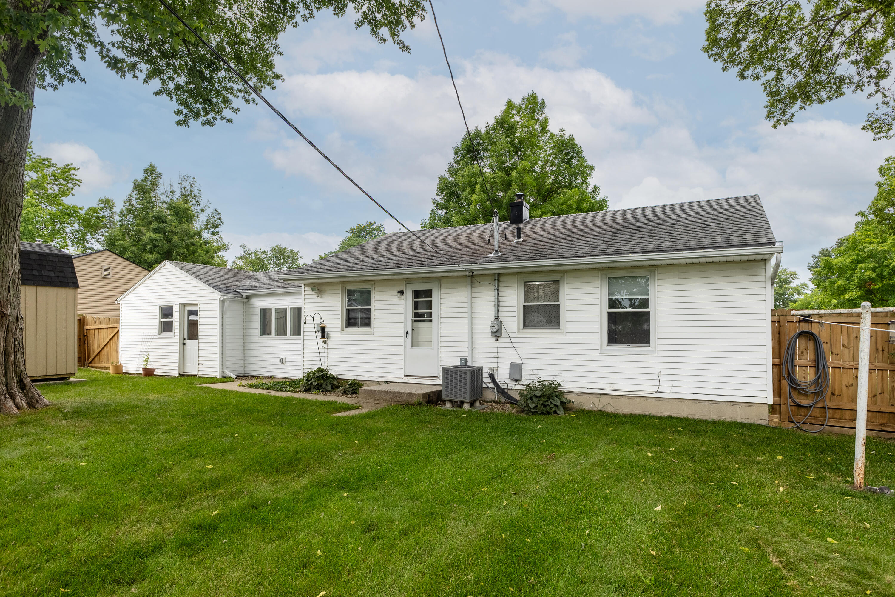 1438 Covent, Troy, Ohio 45373