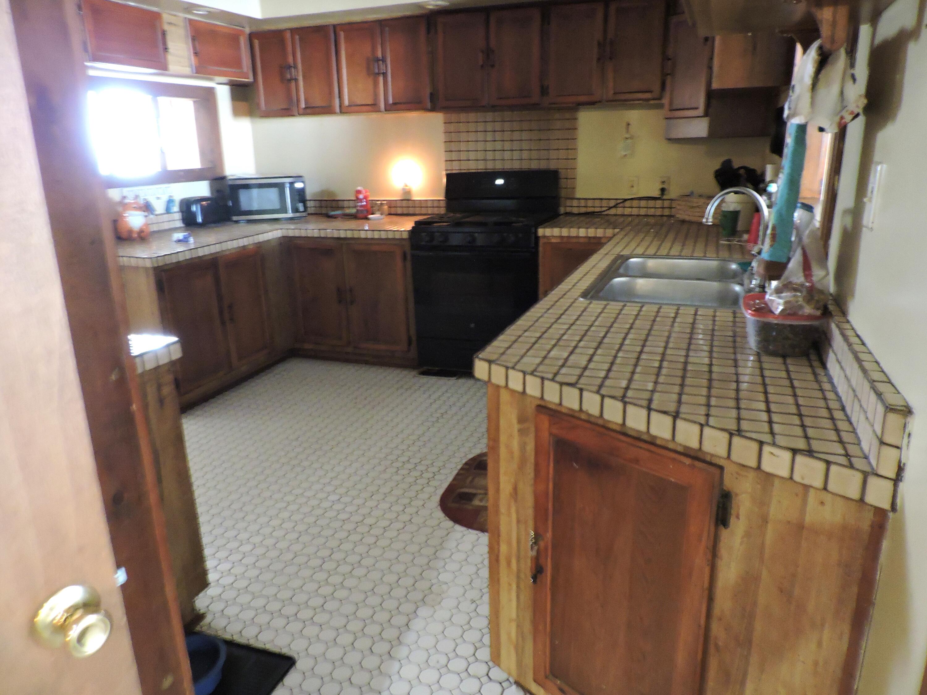 8255 County Road 33a, Wapakoneta, Ohio 45895