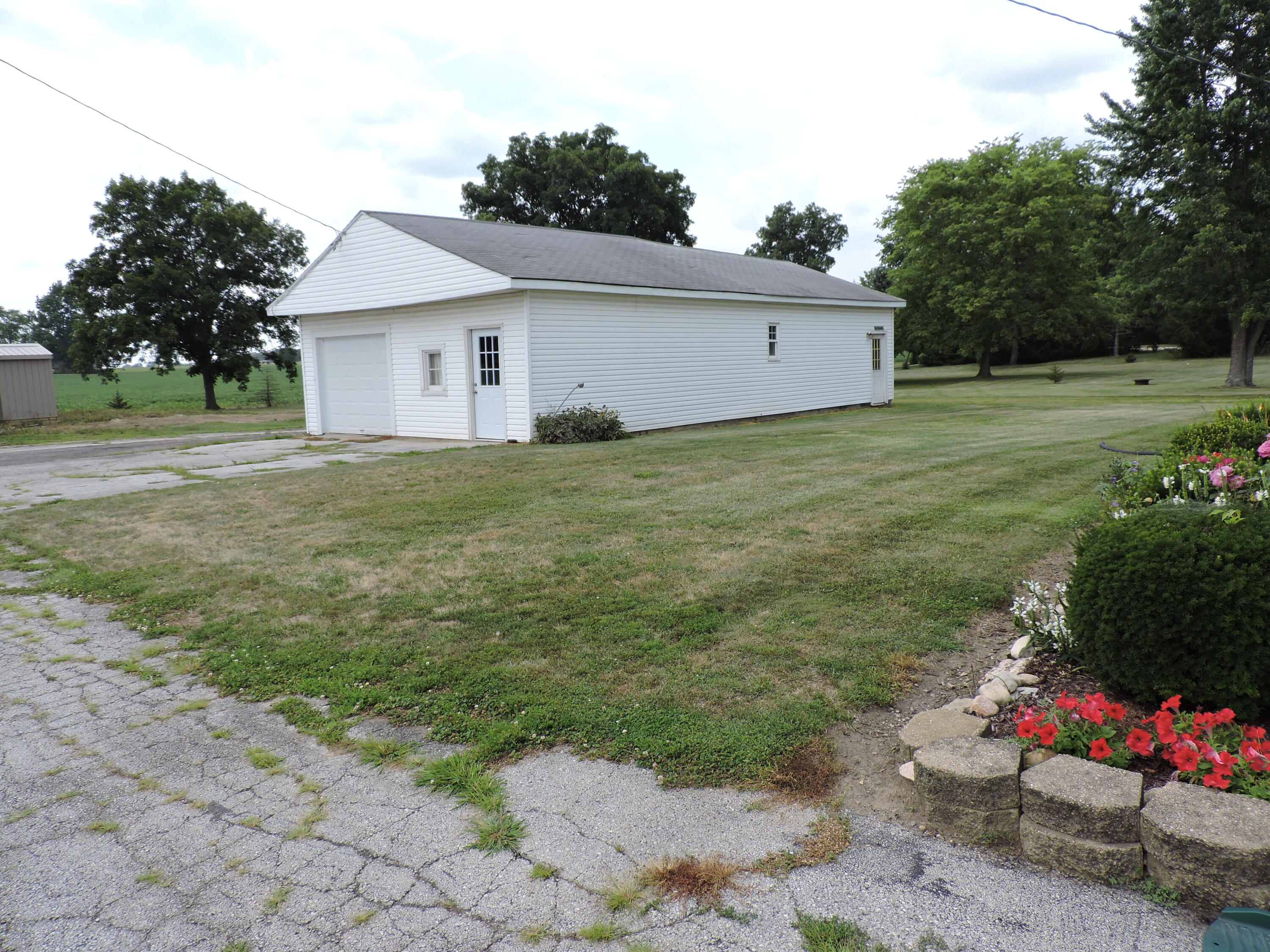 8255 County Road 33a, Wapakoneta, Ohio 45895