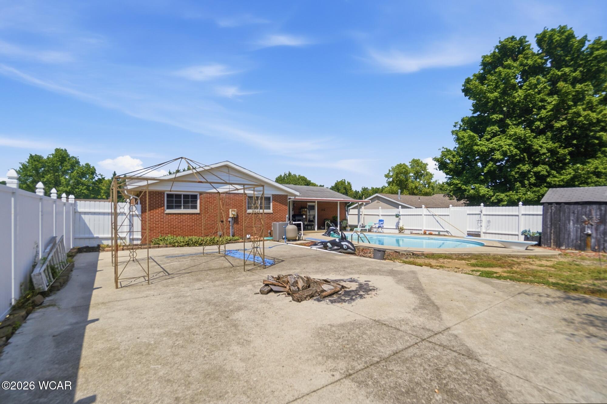 821 Circle Drive, Wapakoneta, Ohio