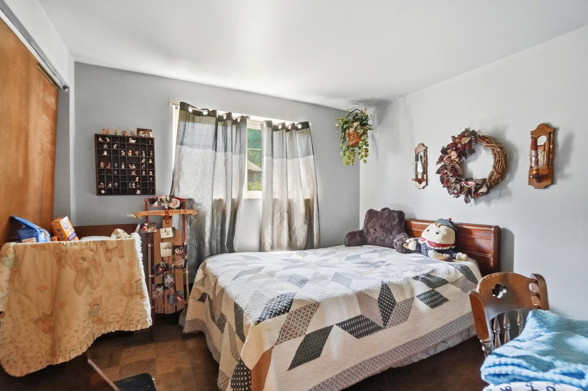 821 Circle, Wapakoneta, Ohio 45895