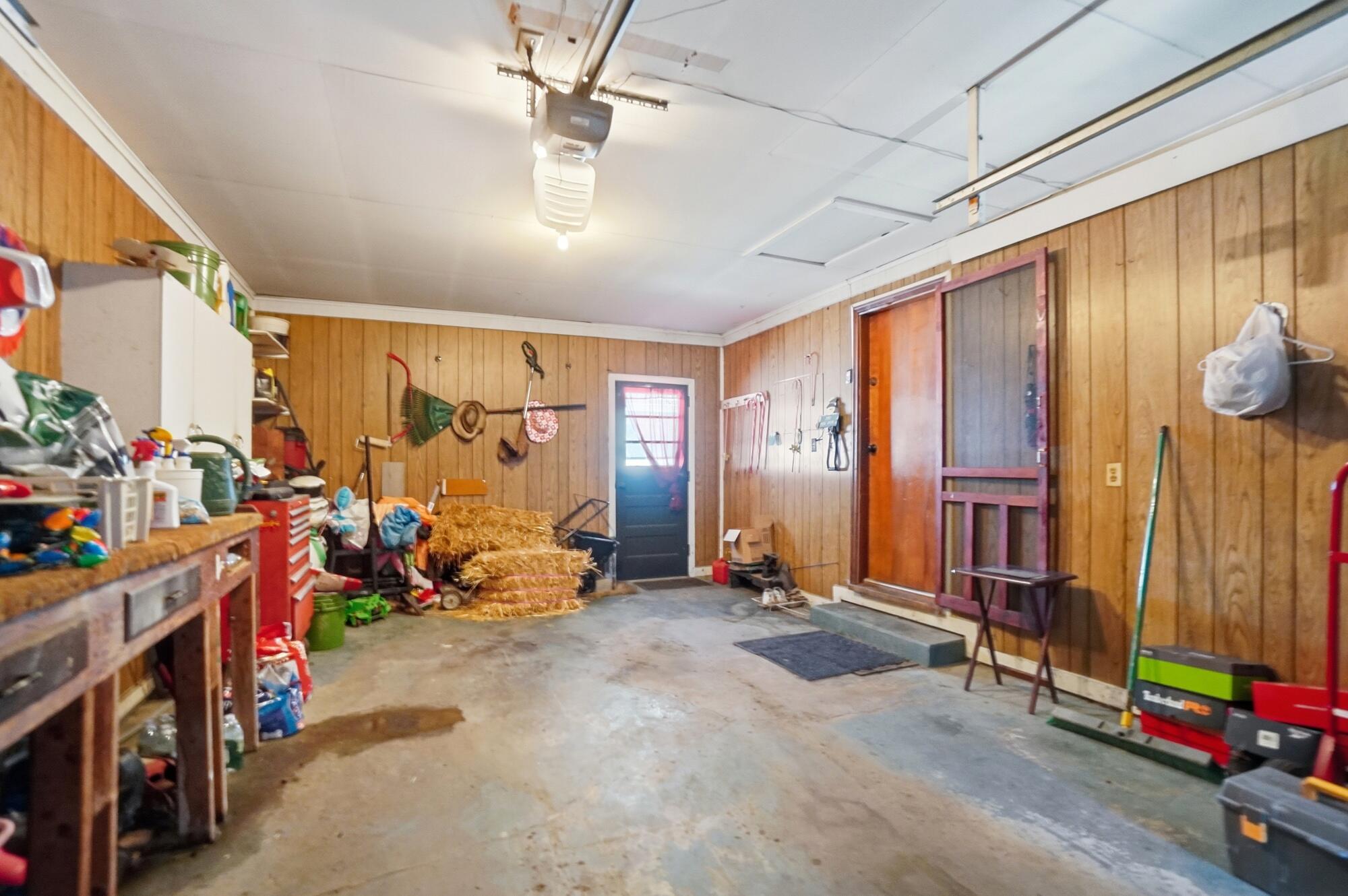 821 Circle, Wapakoneta, Ohio 45895