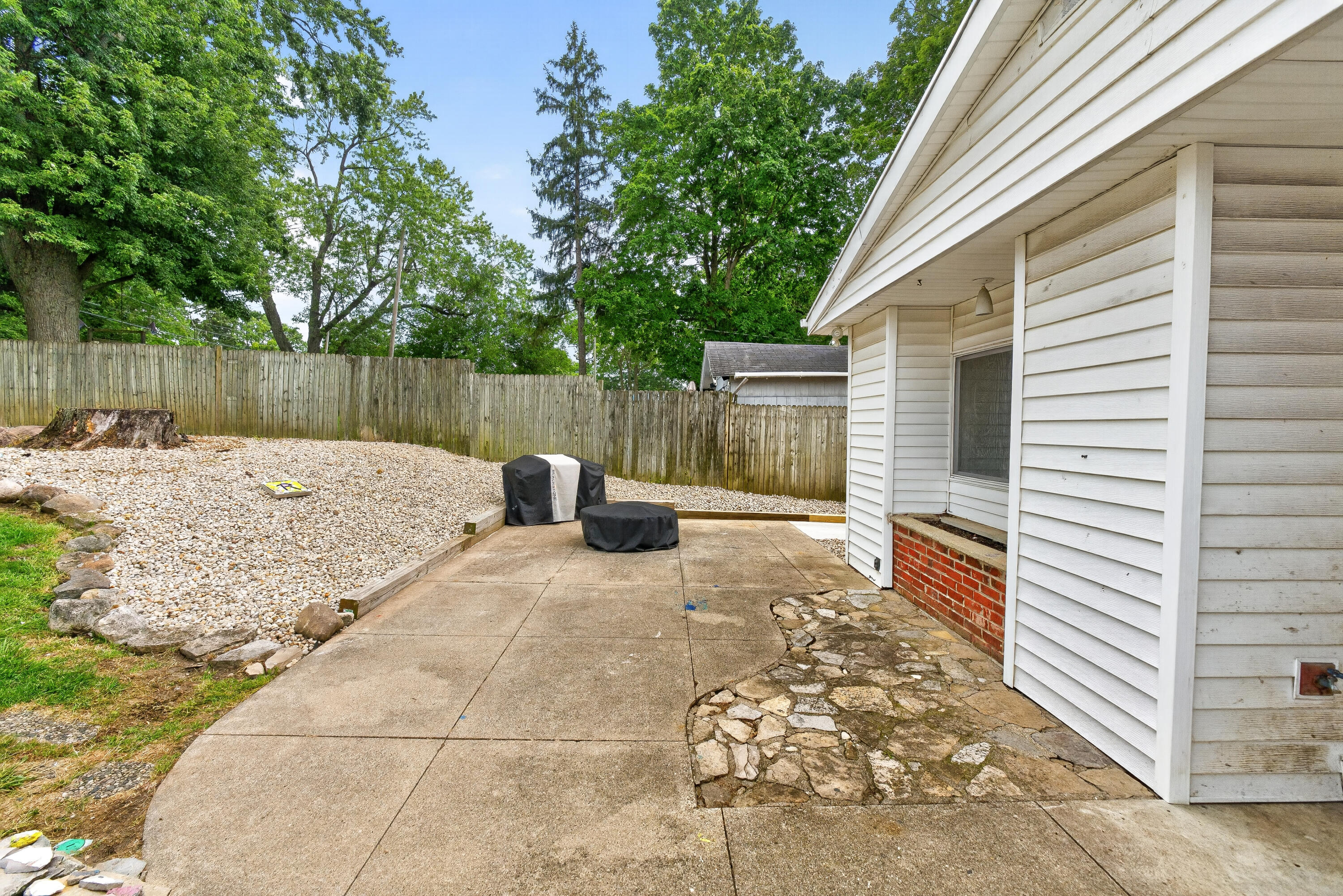 536 Park, Bellefontaine, Ohio 43311