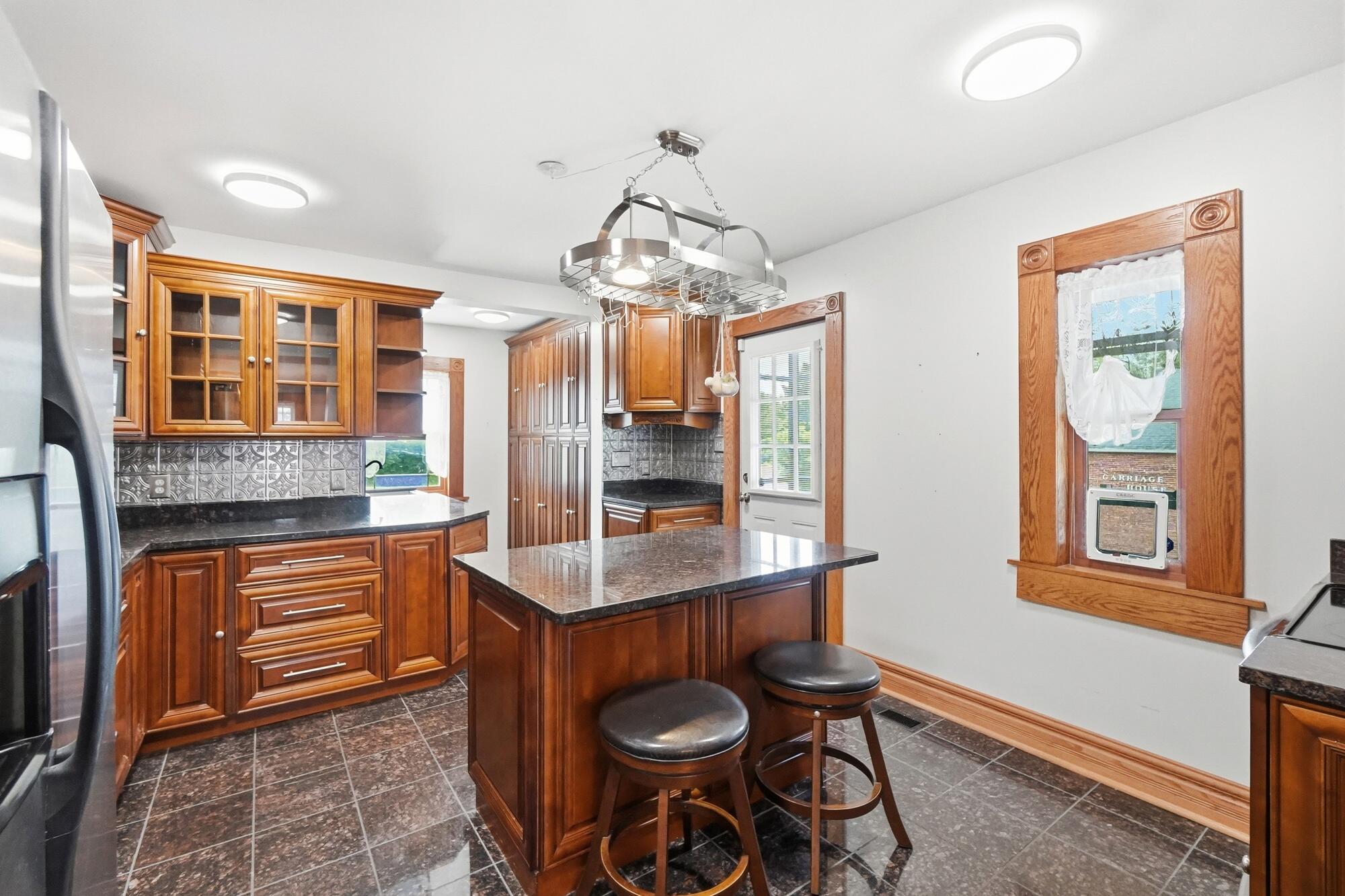 649 High, Springfield, Ohio 45505