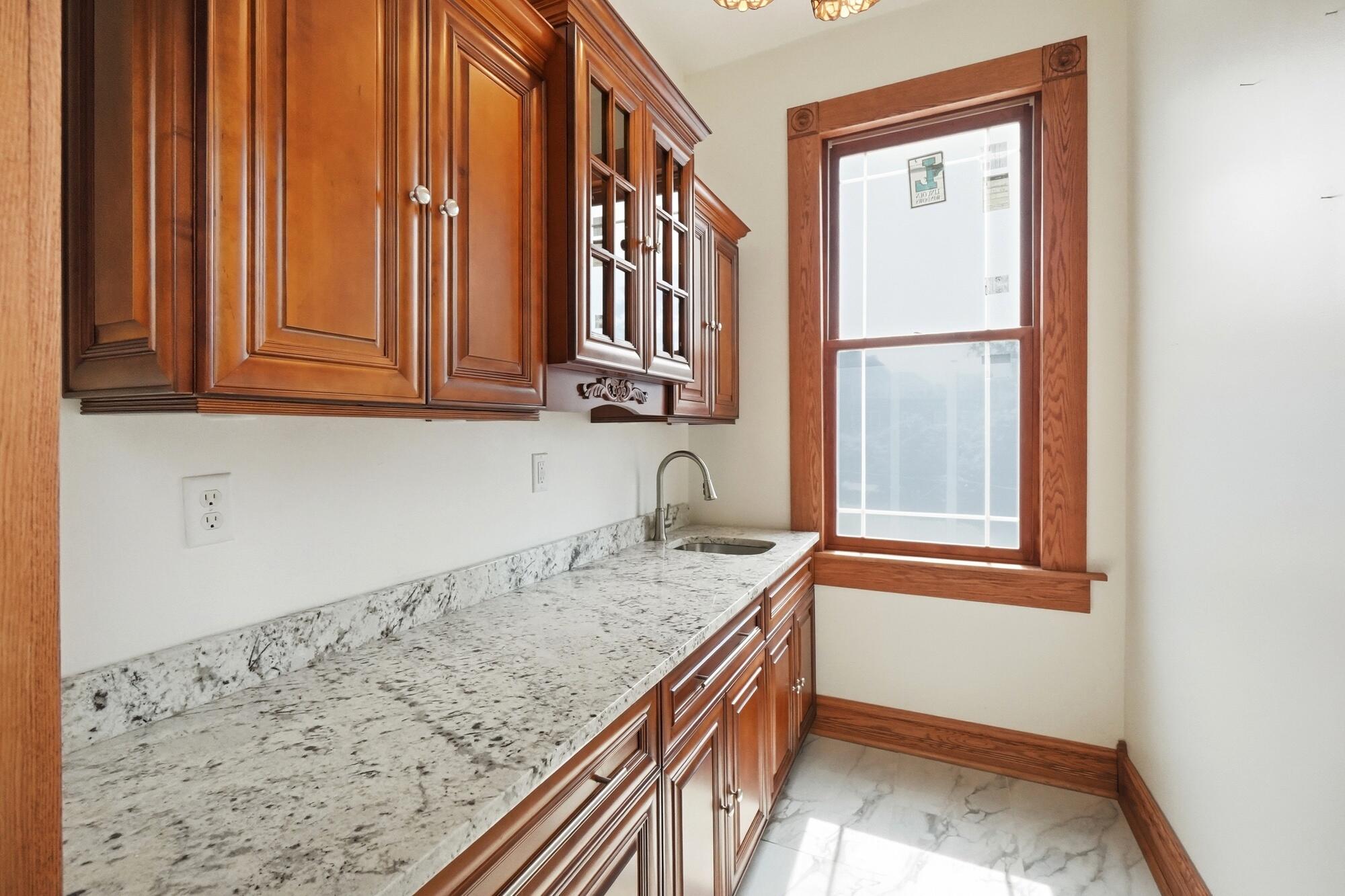 649 High, Springfield, Ohio 45505