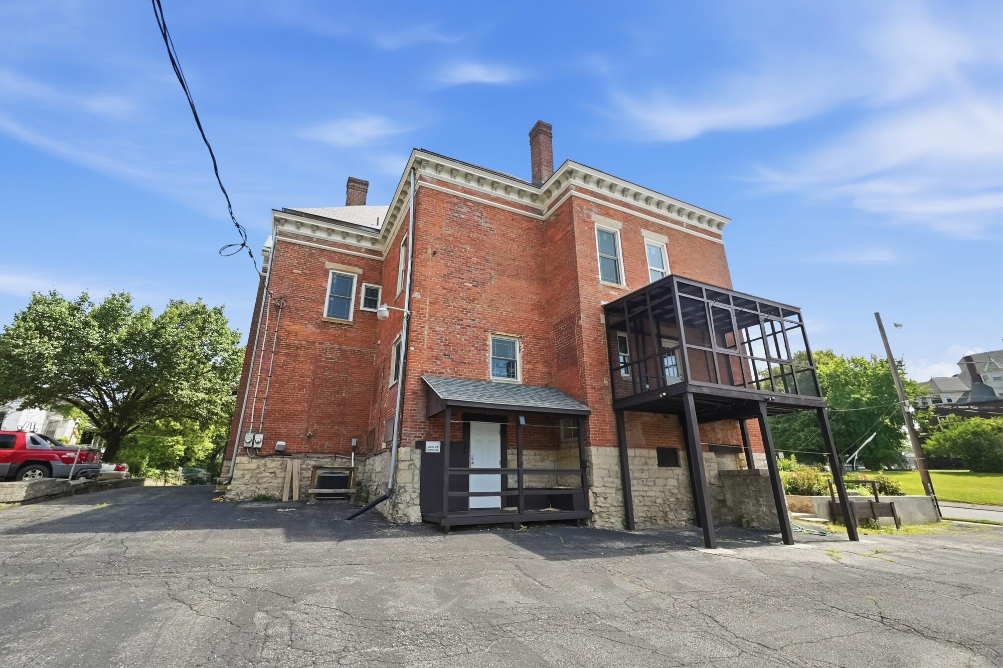 649 High, Springfield, Ohio 45505