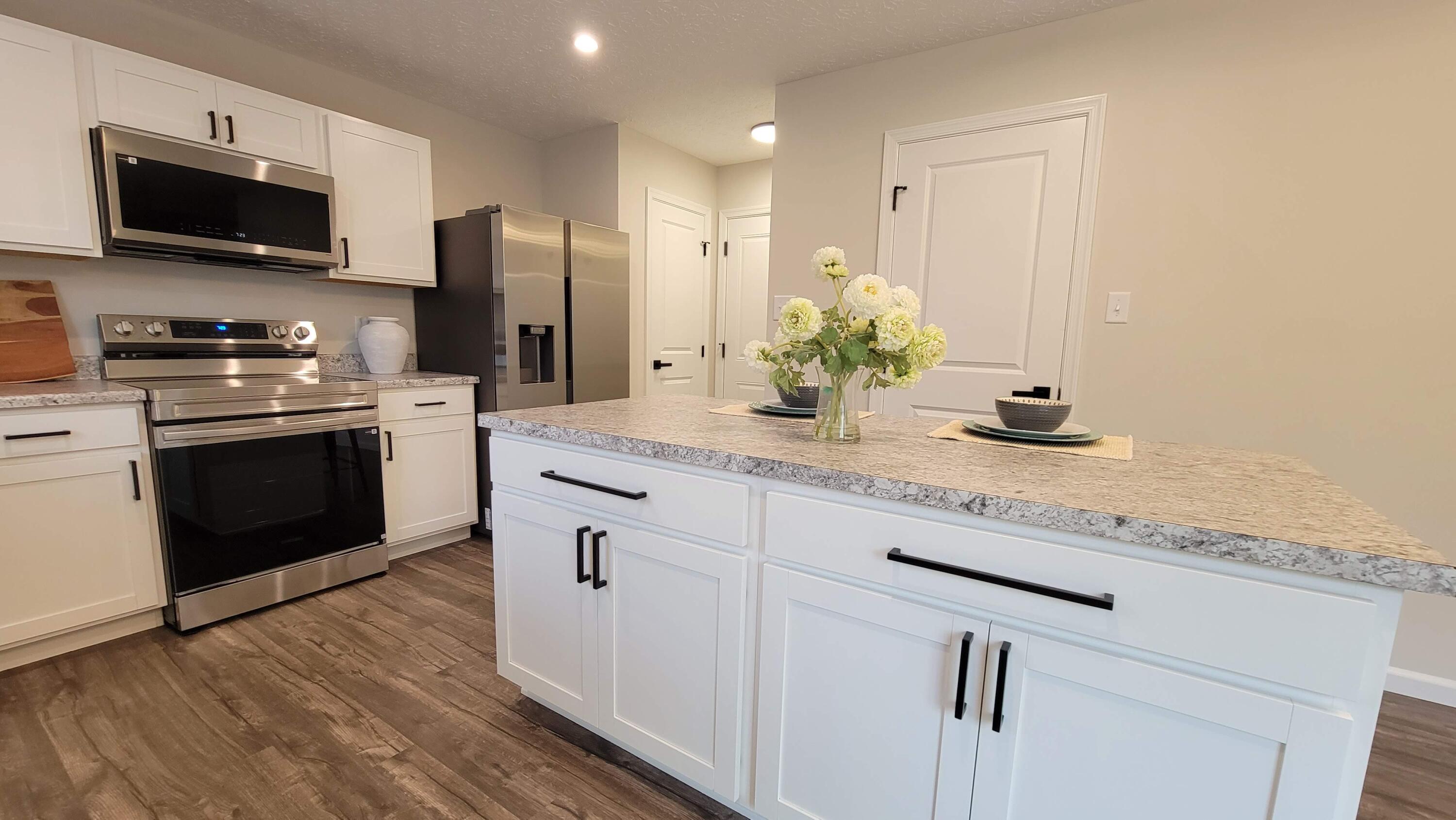 204 Golden Gate, Springfield, Ohio 45505