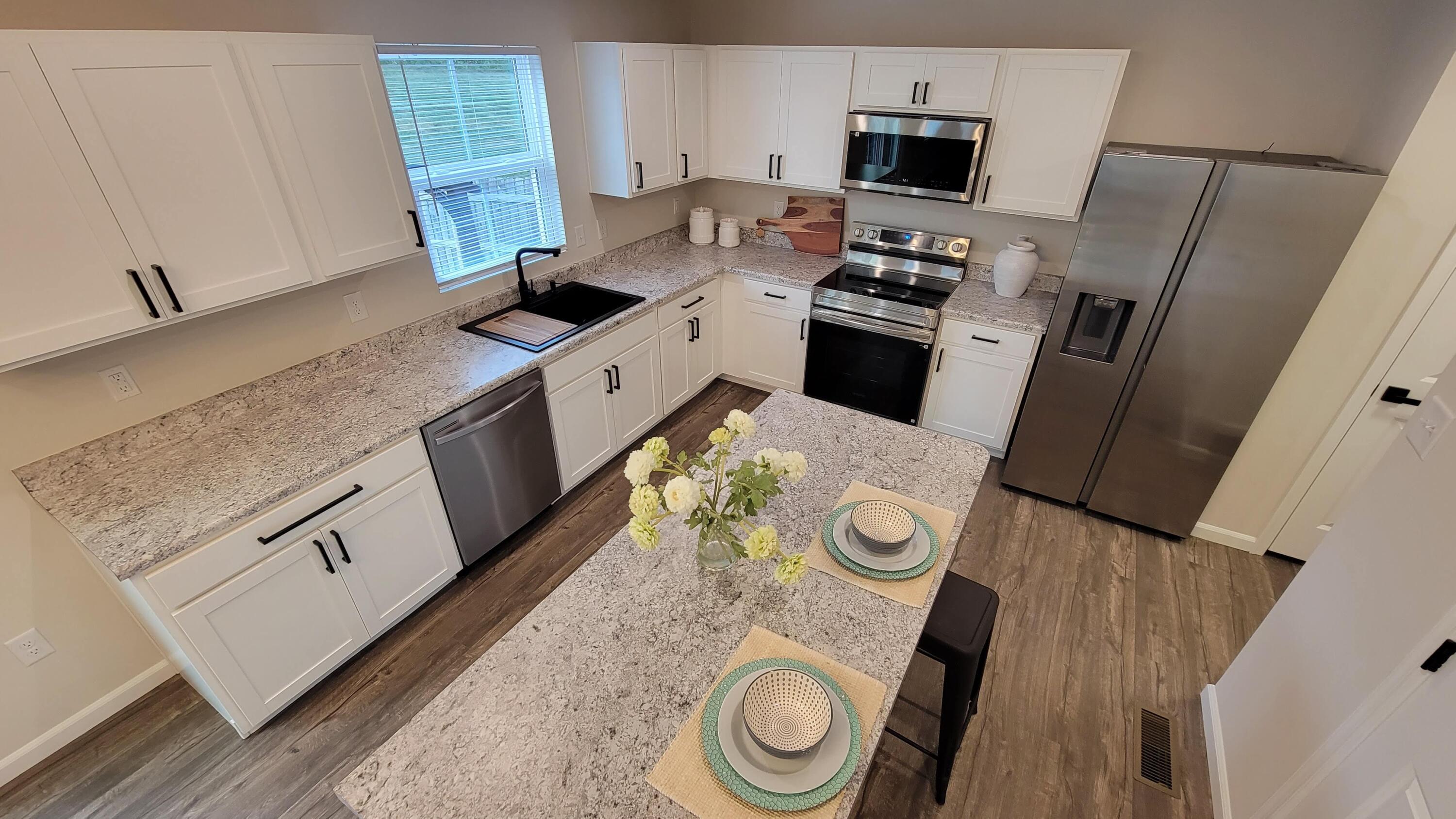 204 Golden Gate, Springfield, Ohio 45505