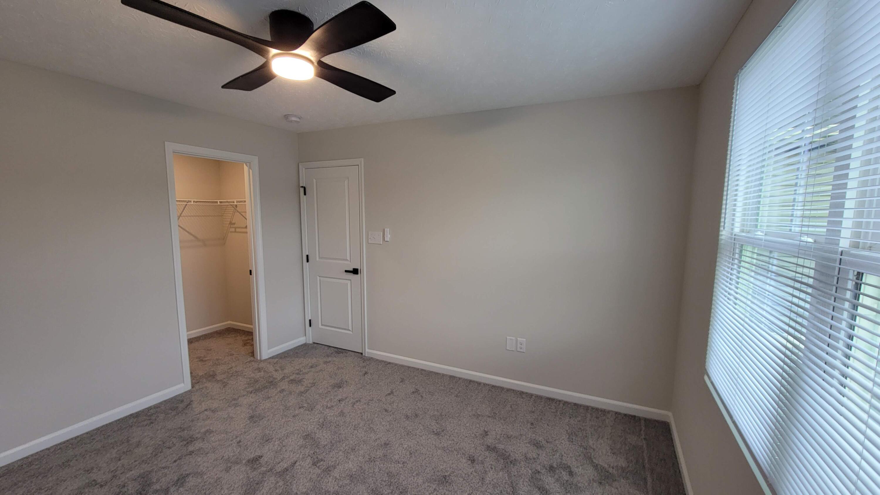 204 Golden Gate, Springfield, Ohio 45505