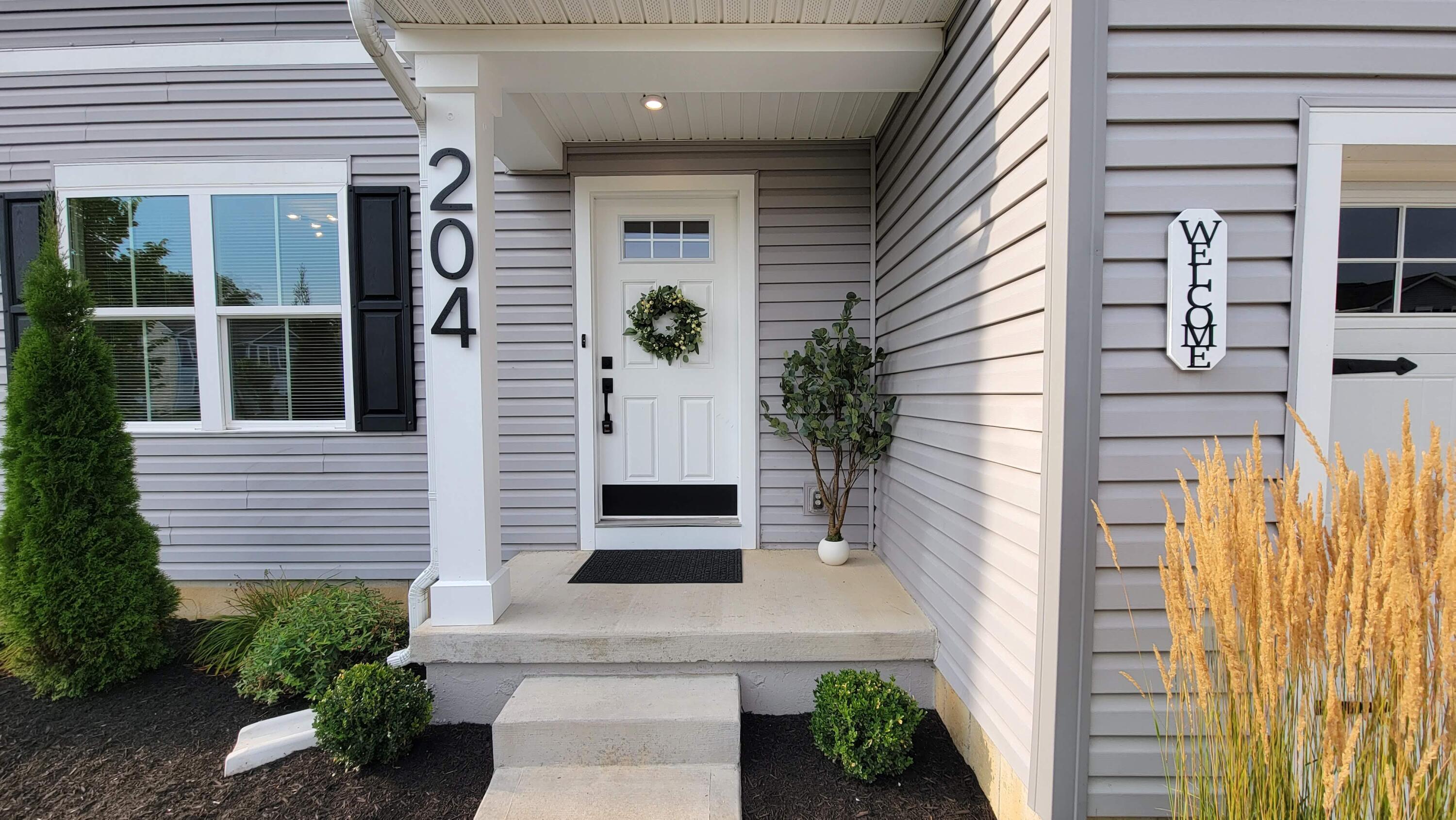 204 Golden Gate, Springfield, Ohio 45505