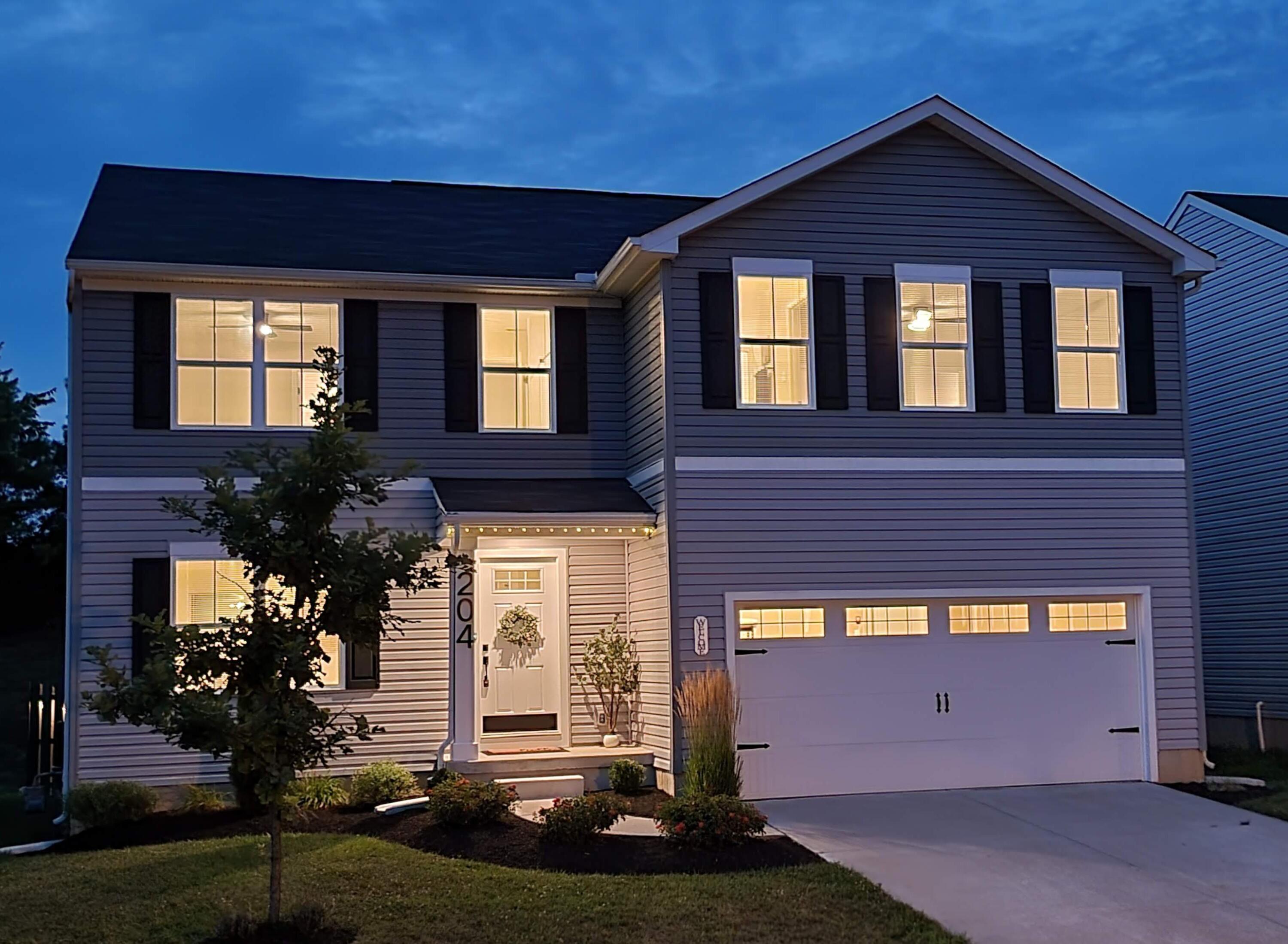 204 Golden Gate, Springfield, Ohio 45505