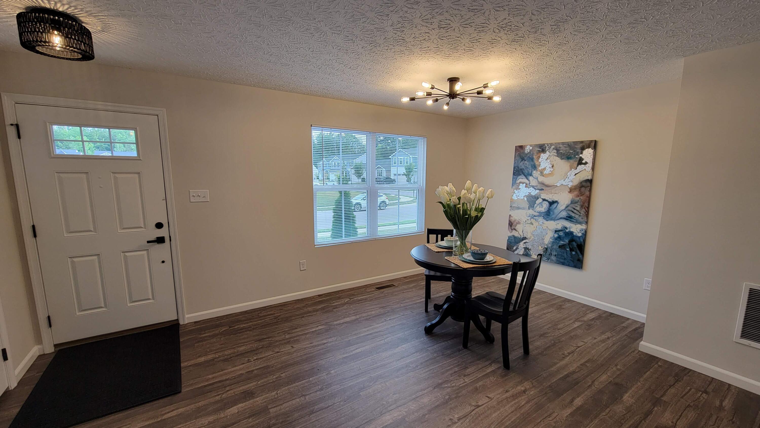 204 Golden Gate, Springfield, Ohio 45505
