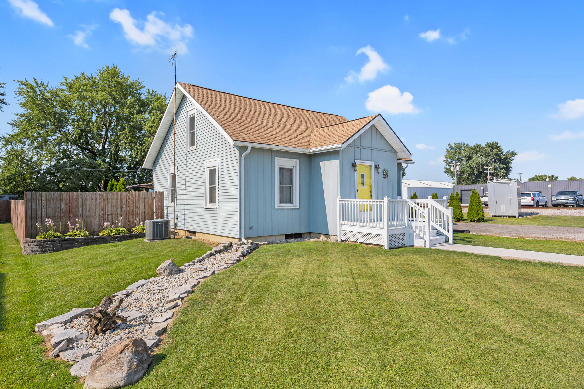 405 Pike, Jackson Center, Ohio 45334
