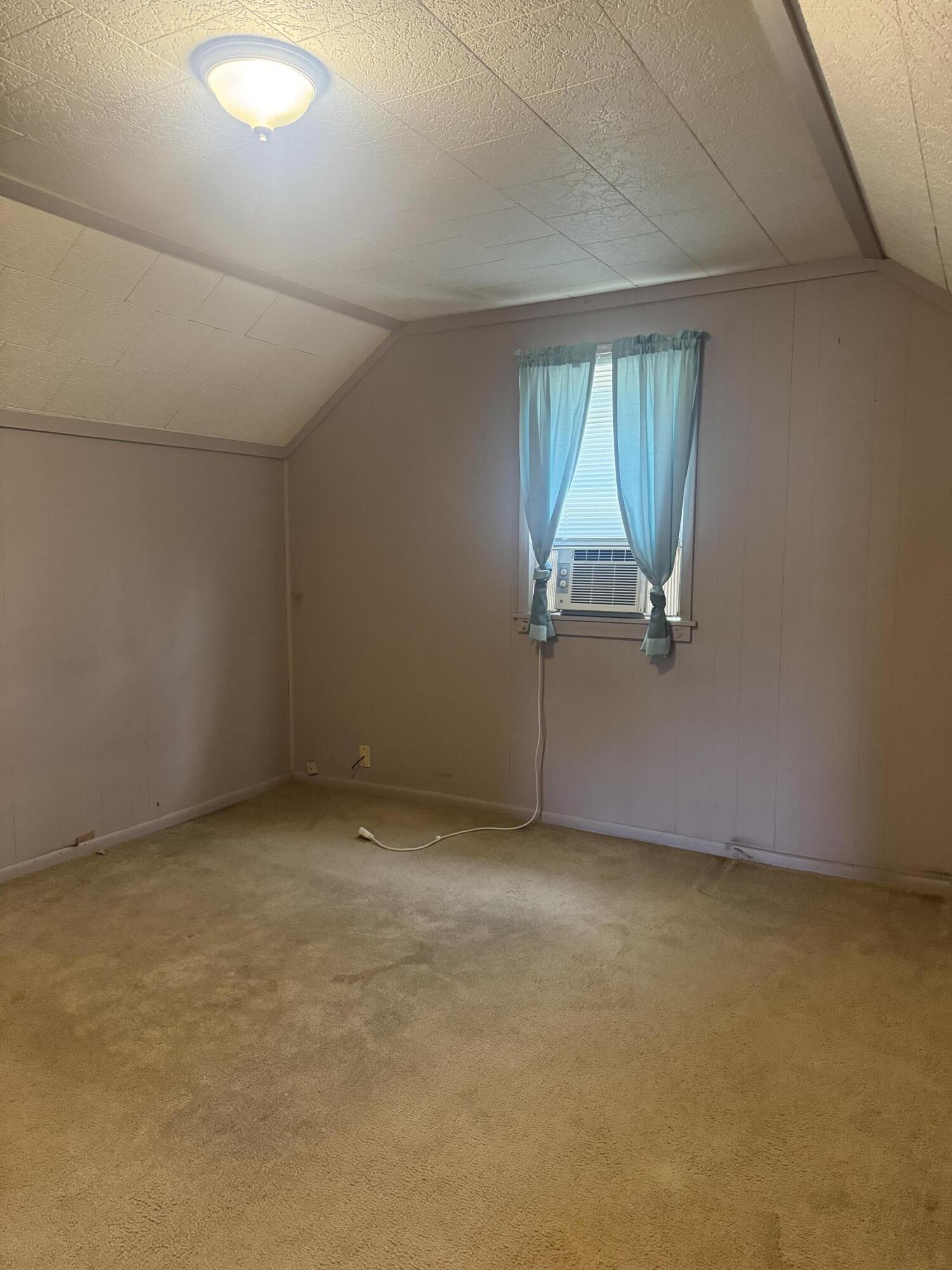 122 Clay, Sidney, Ohio 45365