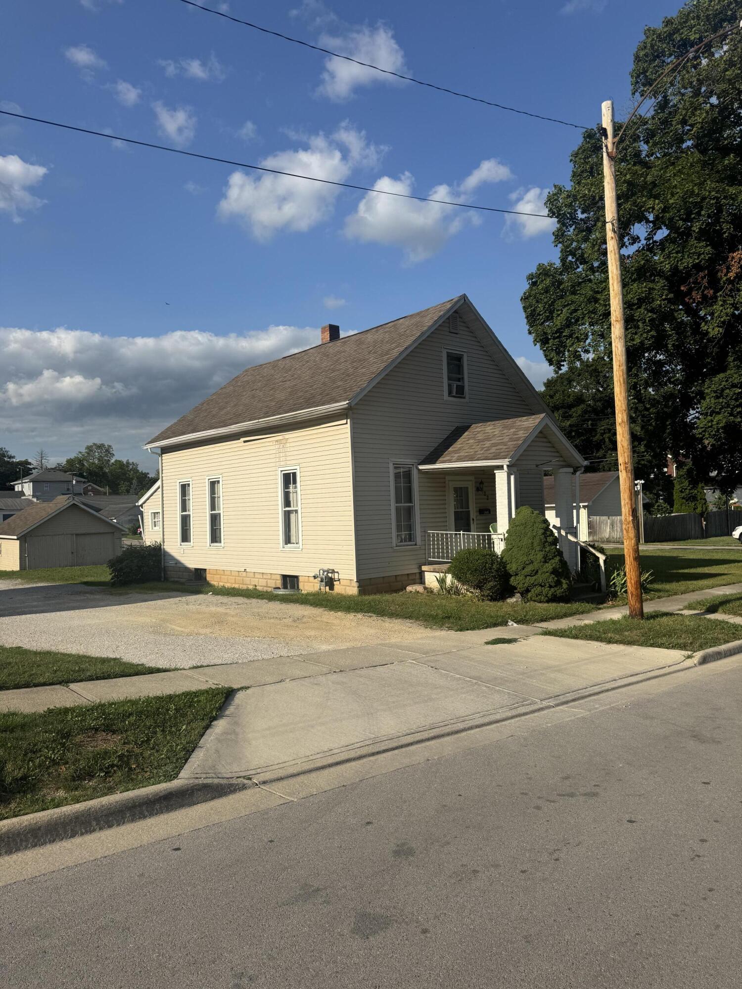 122 Clay, Sidney, Ohio 45365
