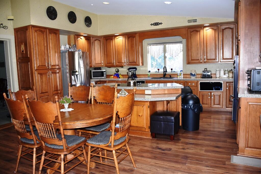 1195 Main, Troy, Ohio 45373