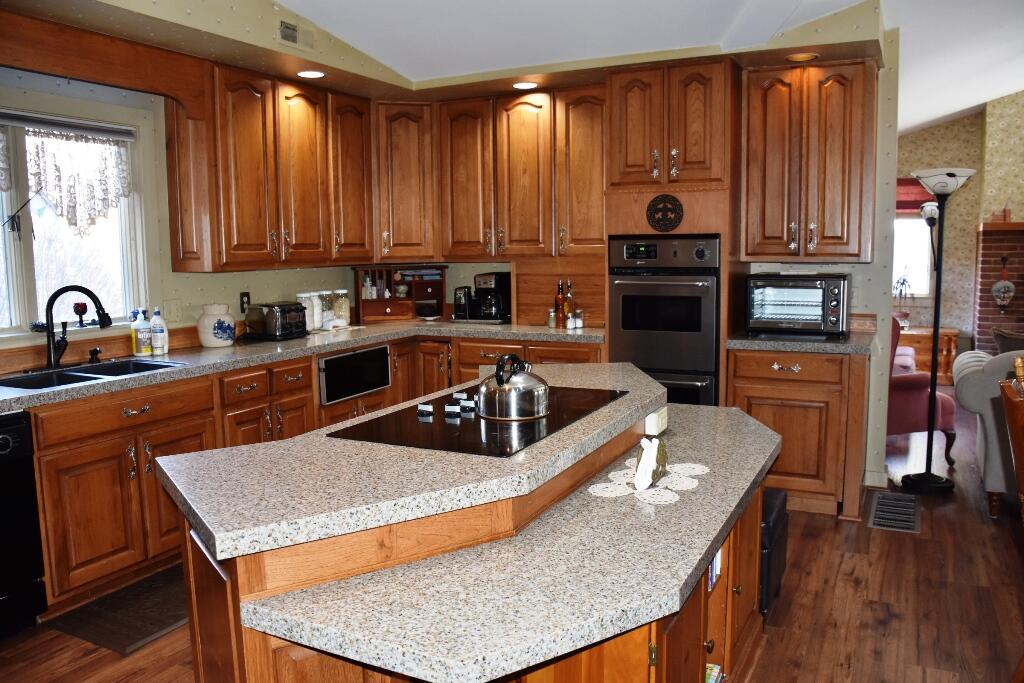 1195 Main, Troy, Ohio 45373