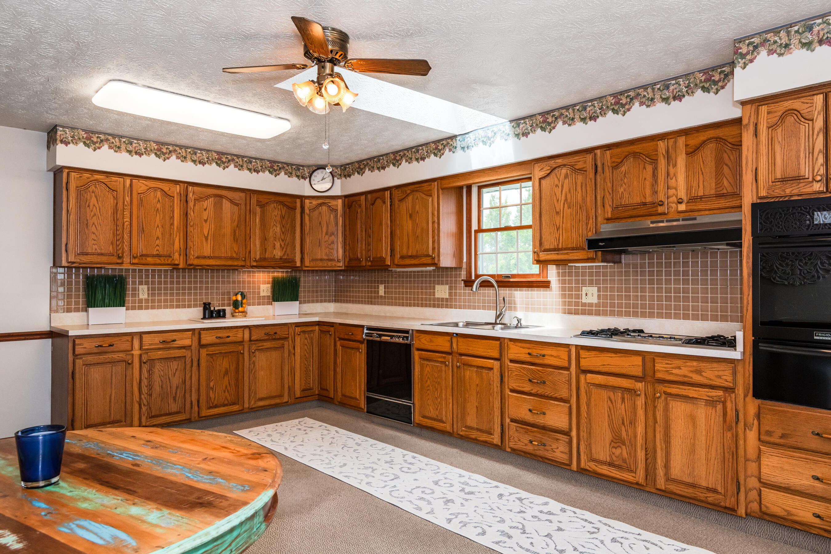 20 Walnut, Phillipsburg, Ohio 45354