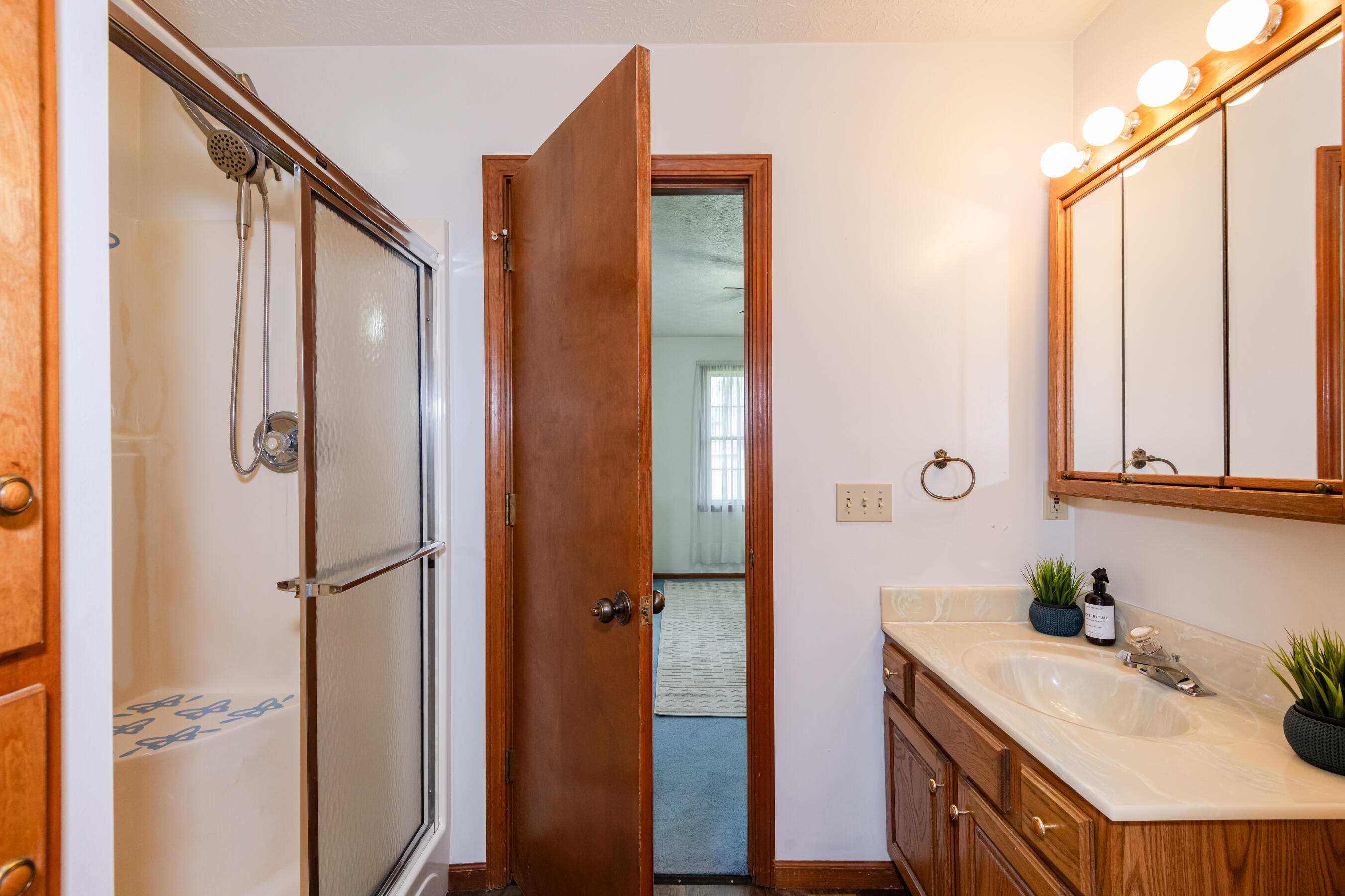 20 Walnut, Phillipsburg, Ohio 45354