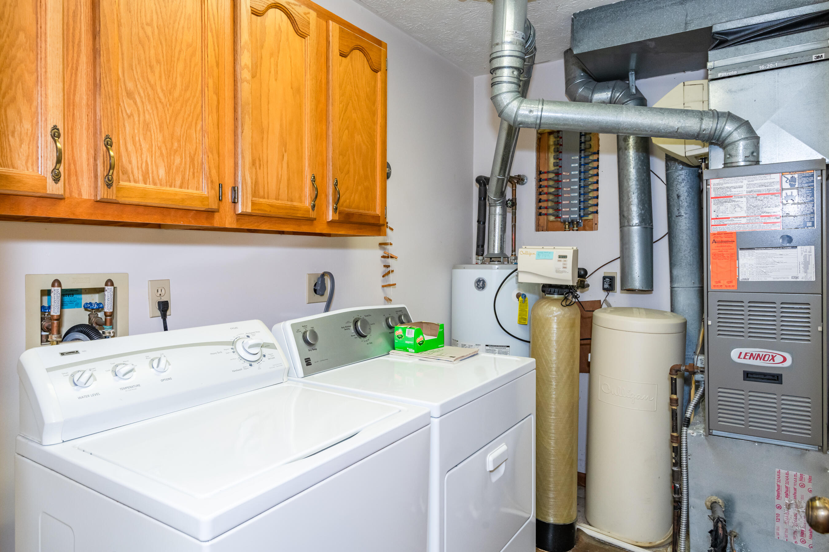 20 Walnut, Phillipsburg, Ohio 45354