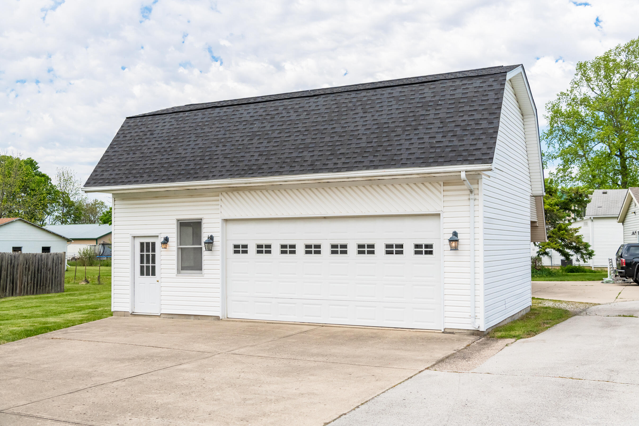 20 Walnut, Phillipsburg, Ohio 45354