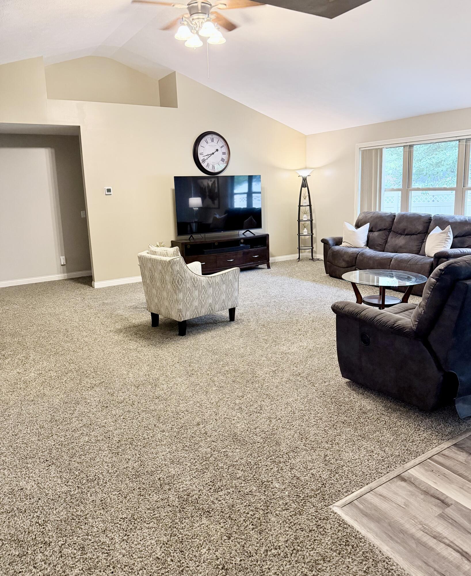 537 Hoewisher, Sidney, Ohio 45365