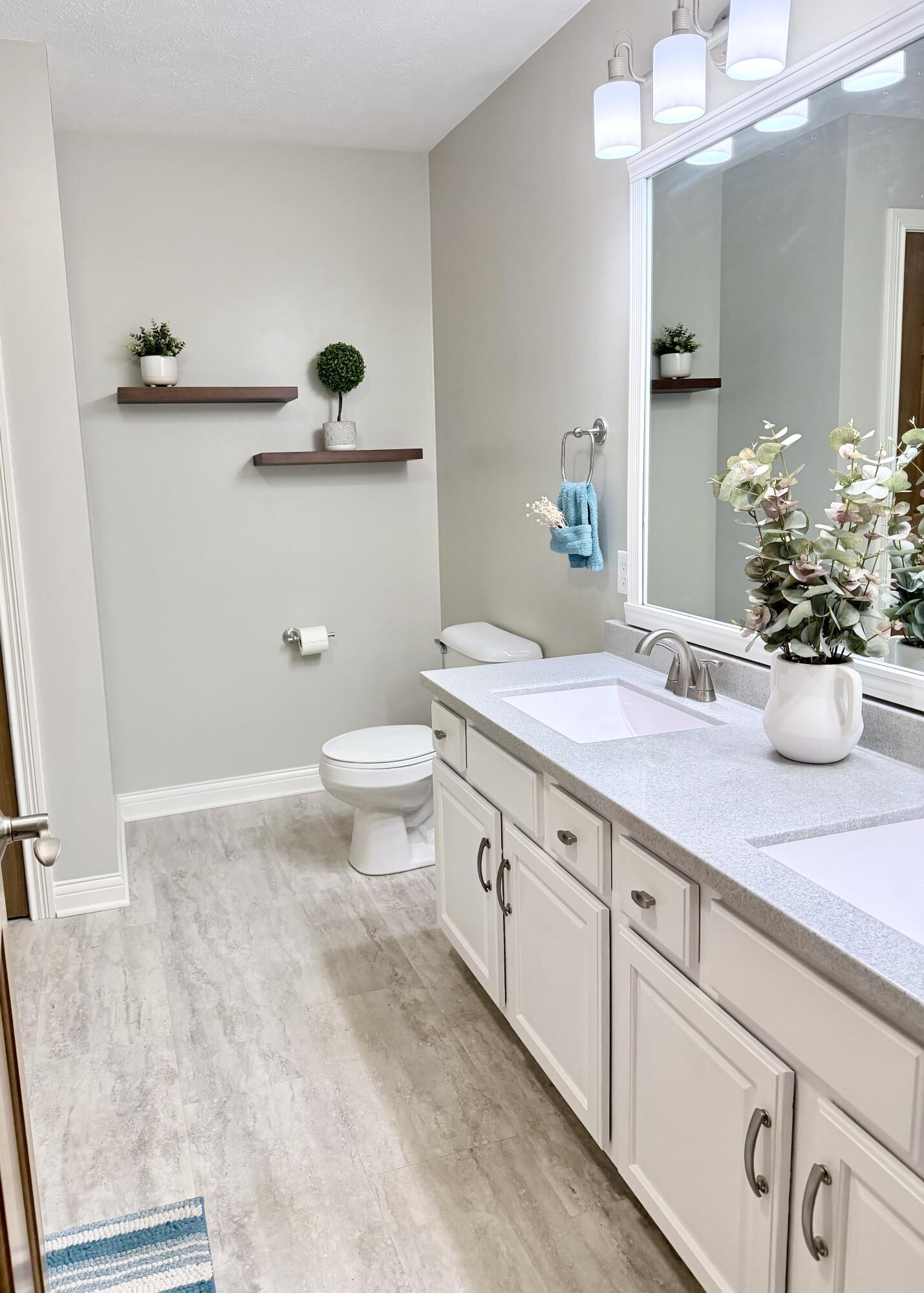 537 Hoewisher, Sidney, Ohio 45365