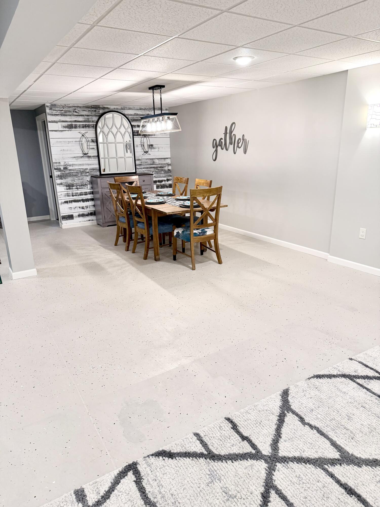 537 Hoewisher, Sidney, Ohio 45365