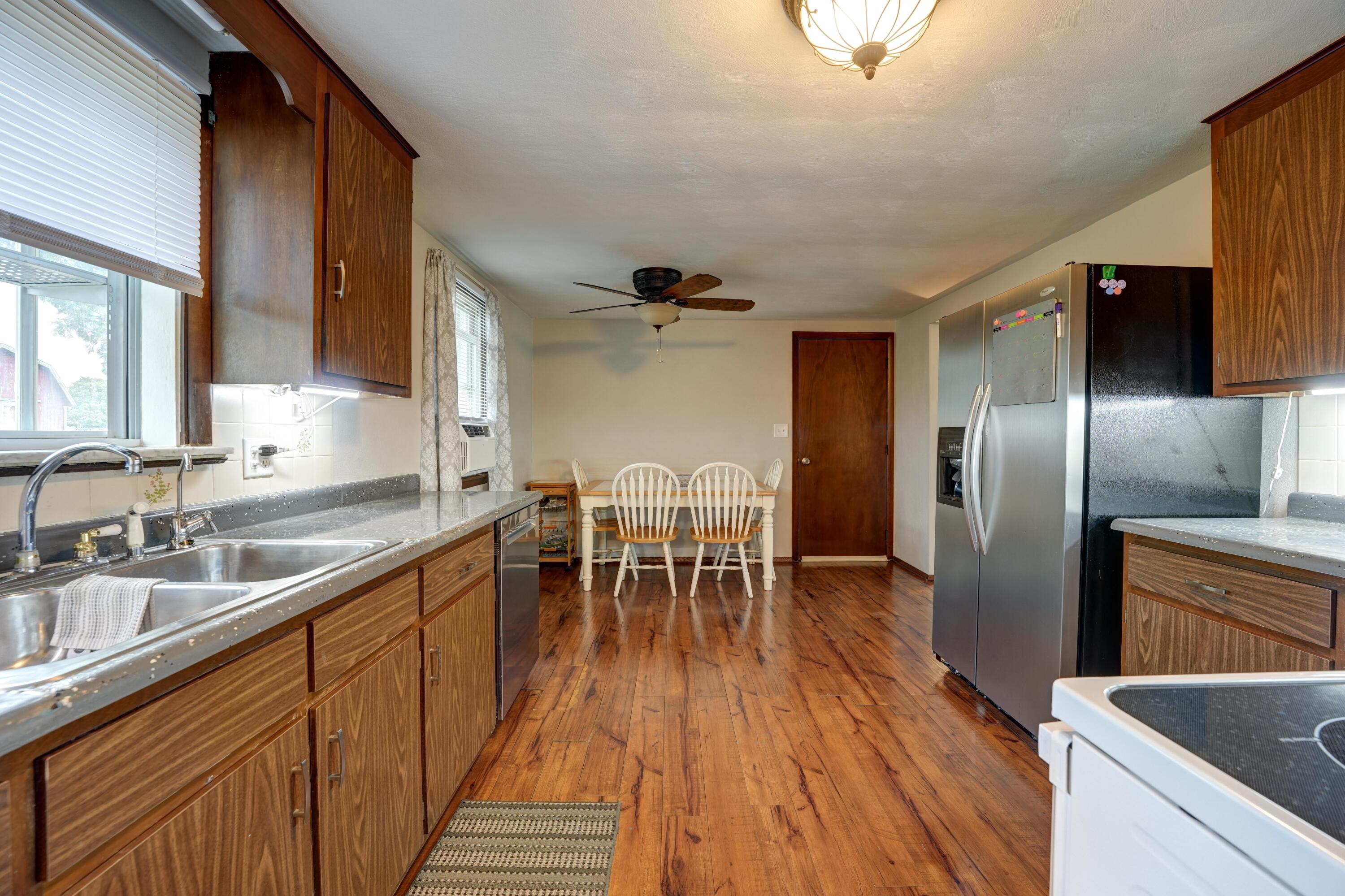 209 East, Arcanum, Ohio 45304