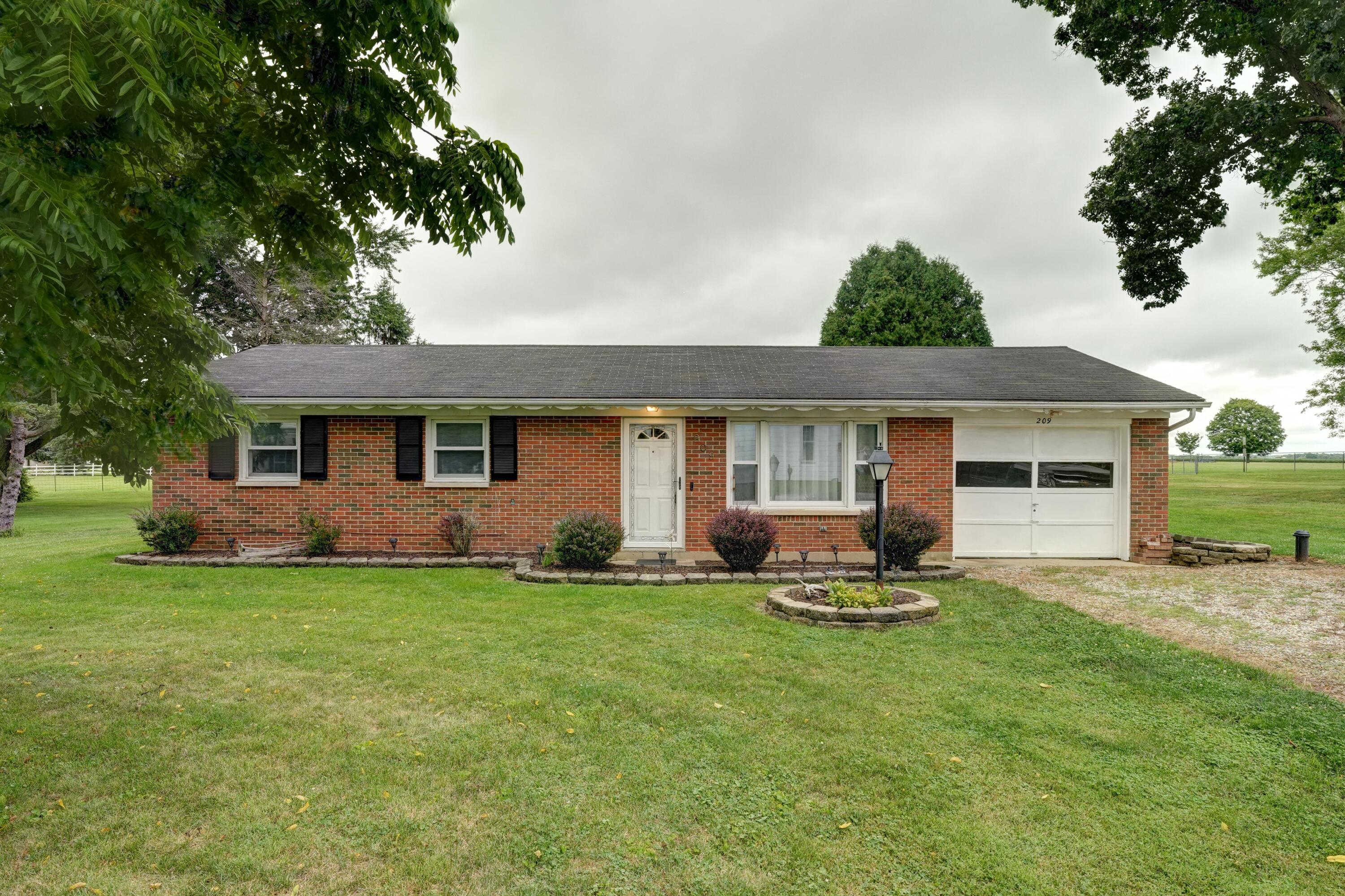 209 East, Arcanum, Ohio 45304