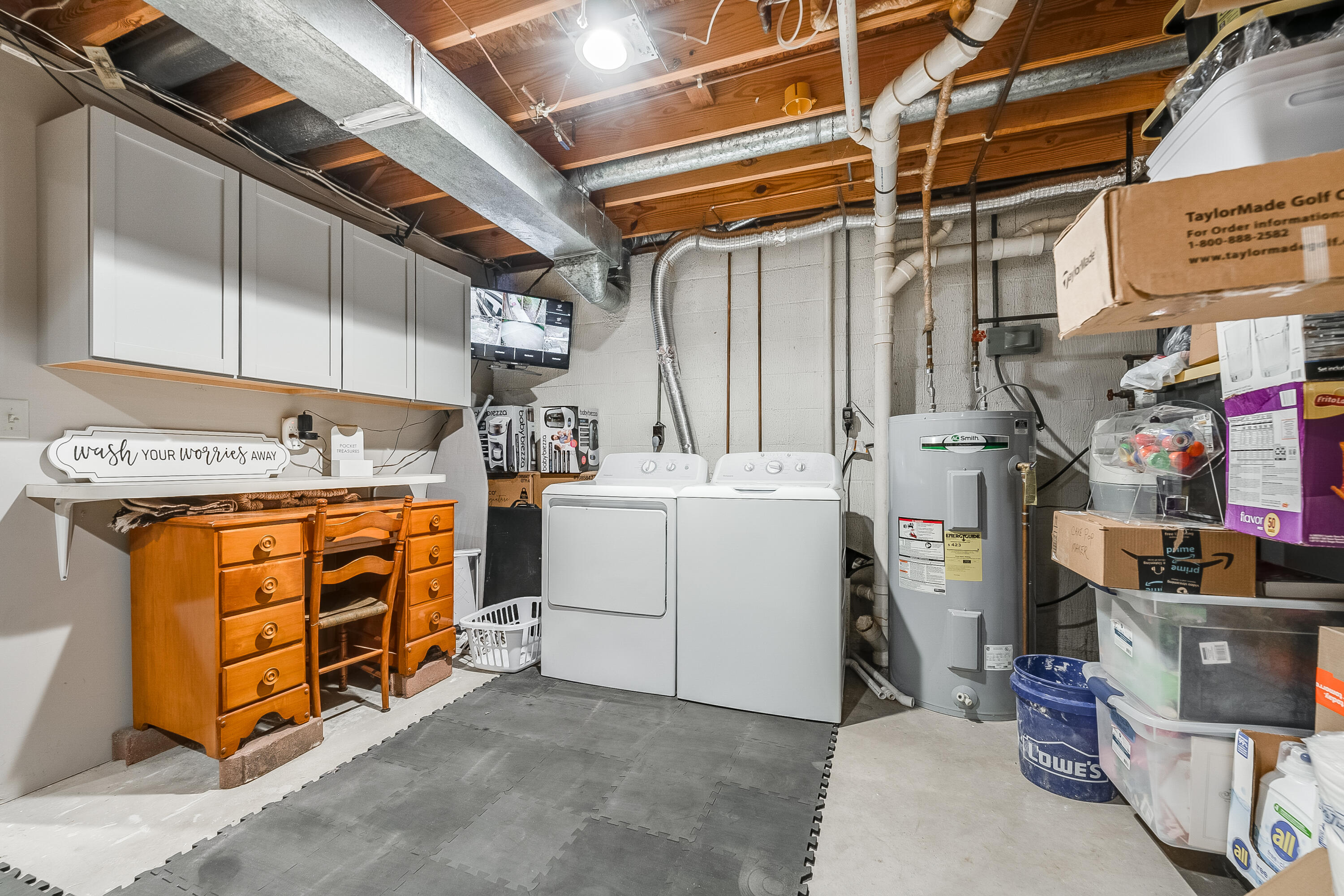 3352 Hodgin, Richmond, Indiana 47374