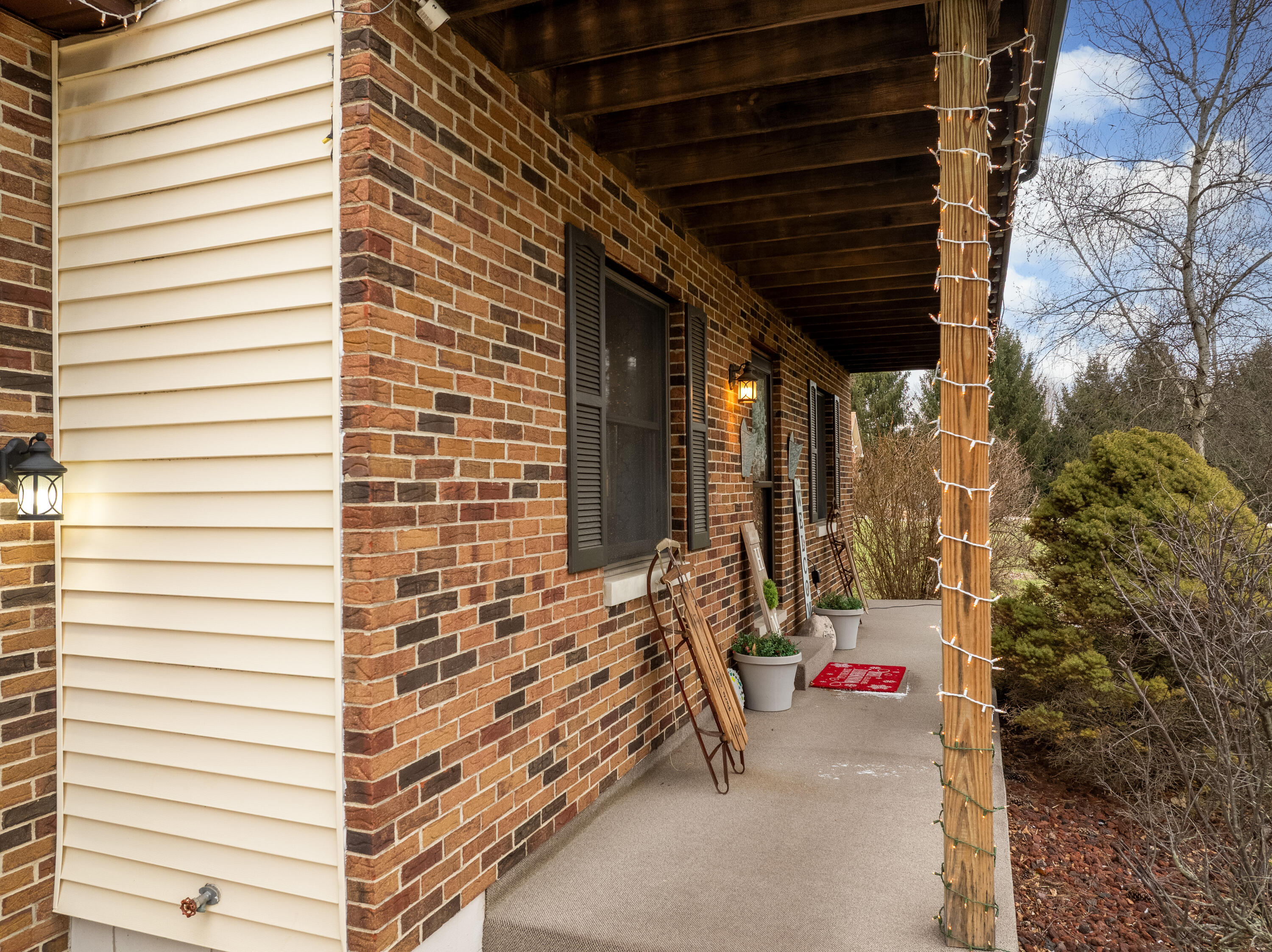 3352 Hodgin, Richmond, Indiana 47374