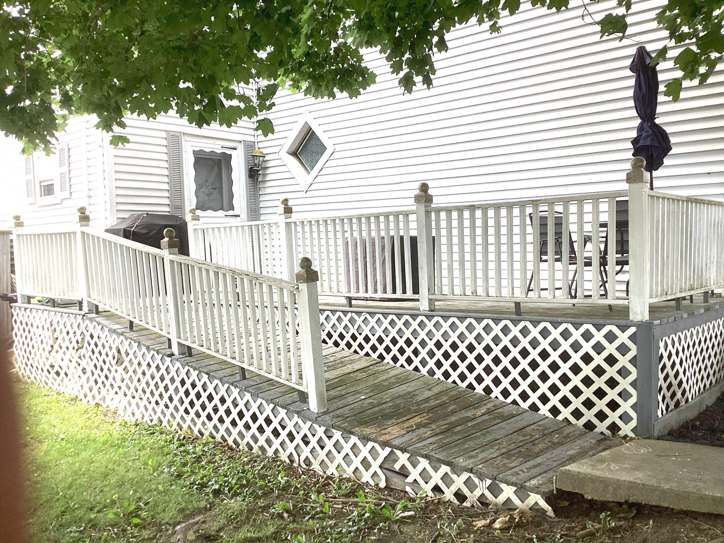 301 Blackhoof, Wapakoneta, Ohio 45895