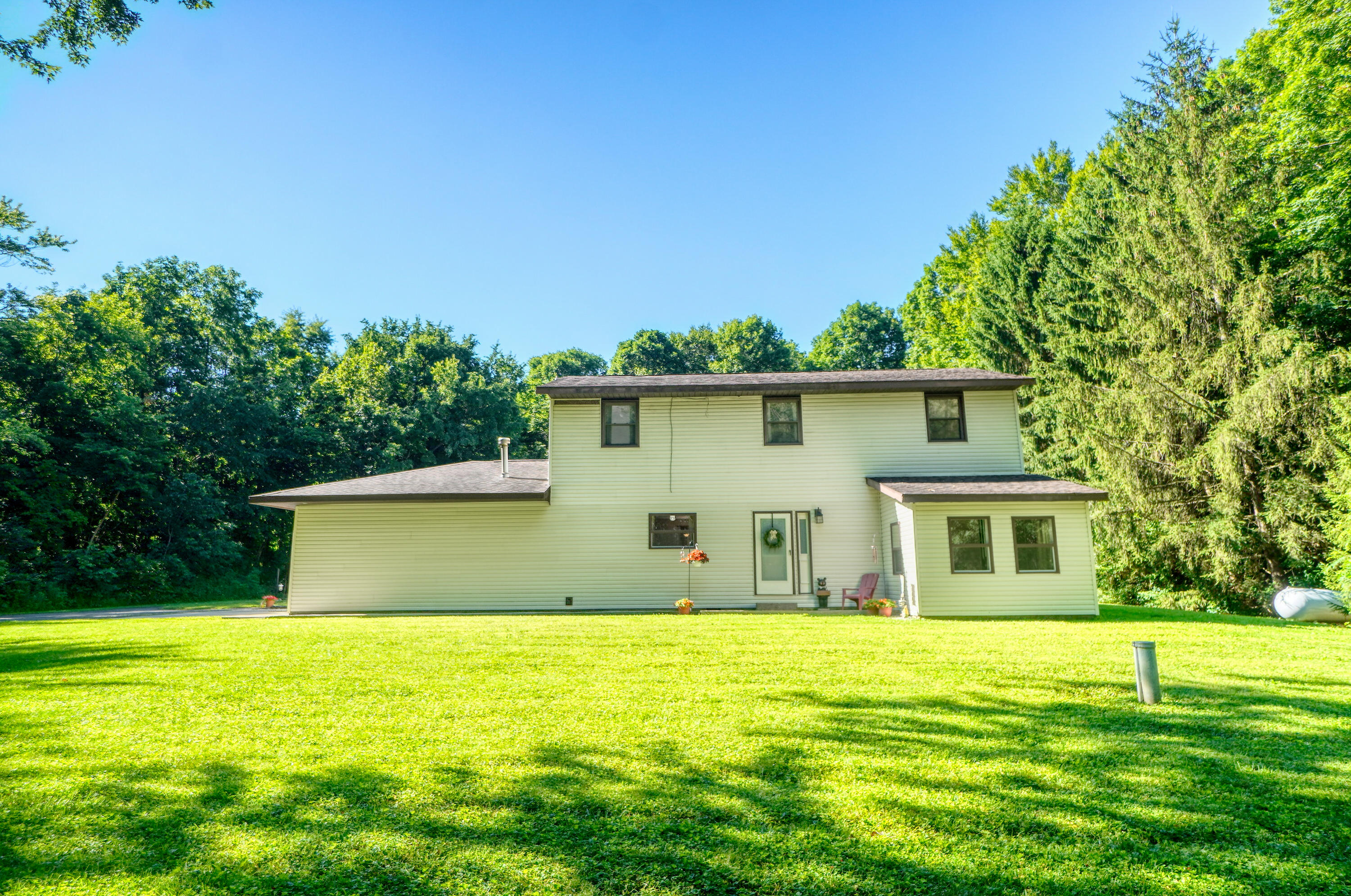 1725 Irvin, Lima, Ohio 45807