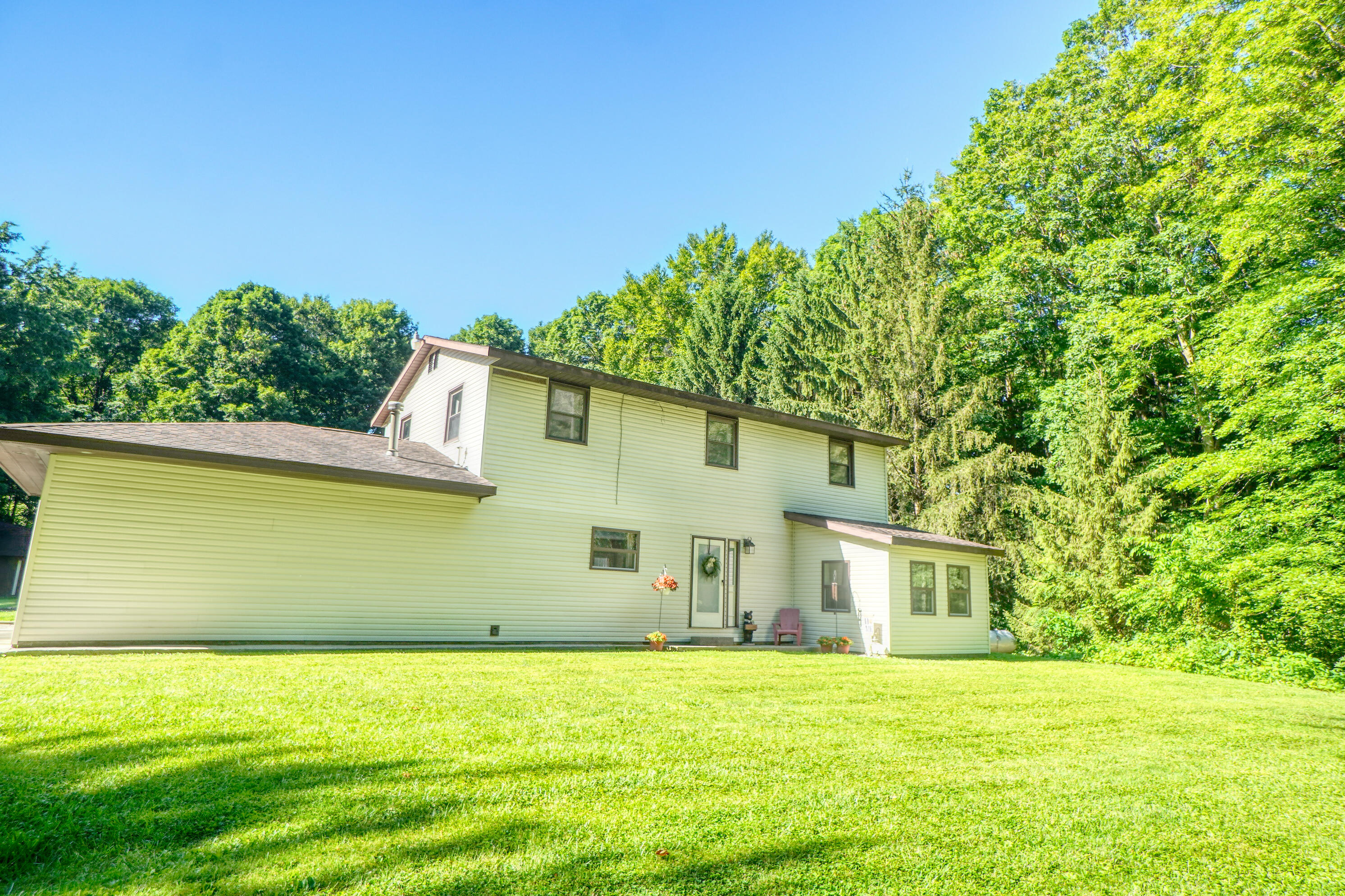1725 Irvin, Lima, Ohio 45807