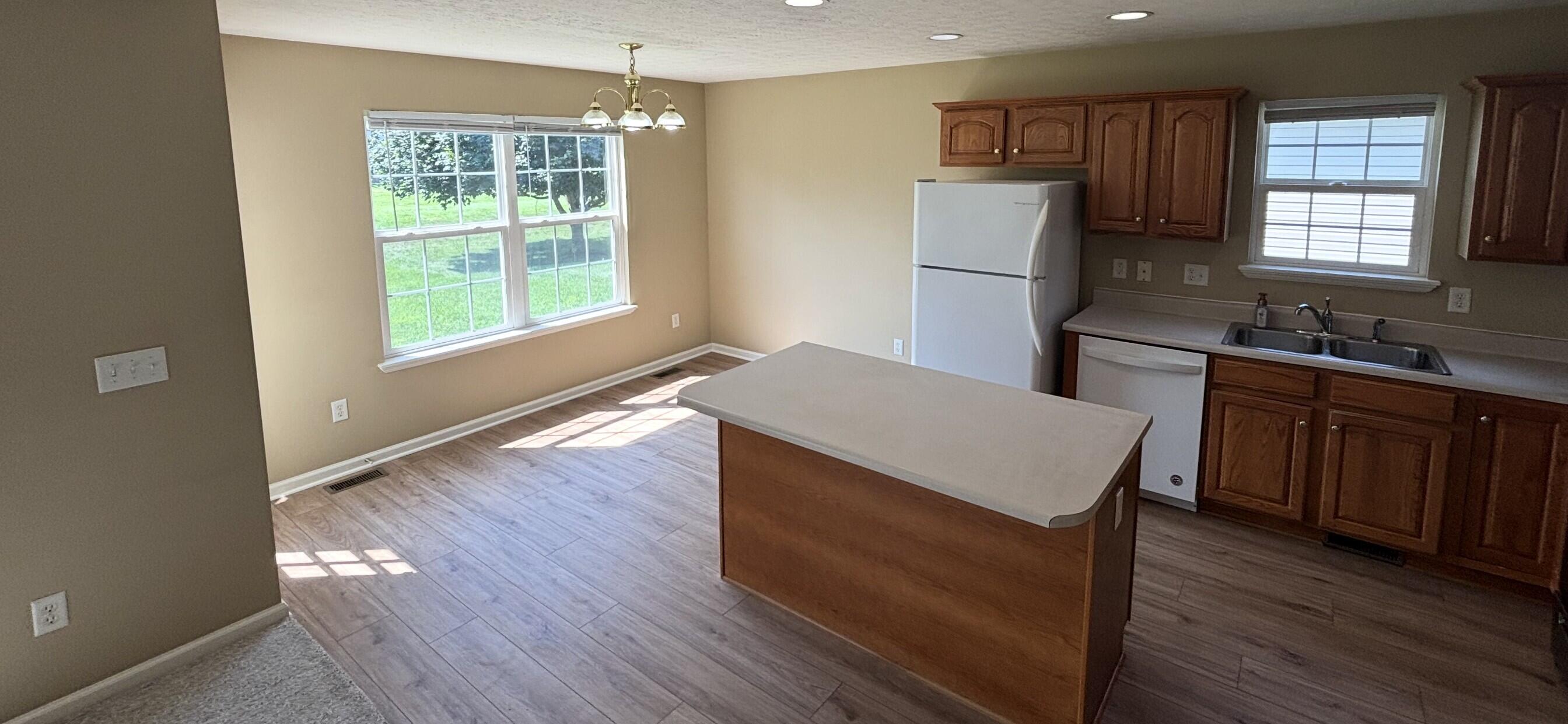 2712 Fieldbrook, Troy, Ohio 45373