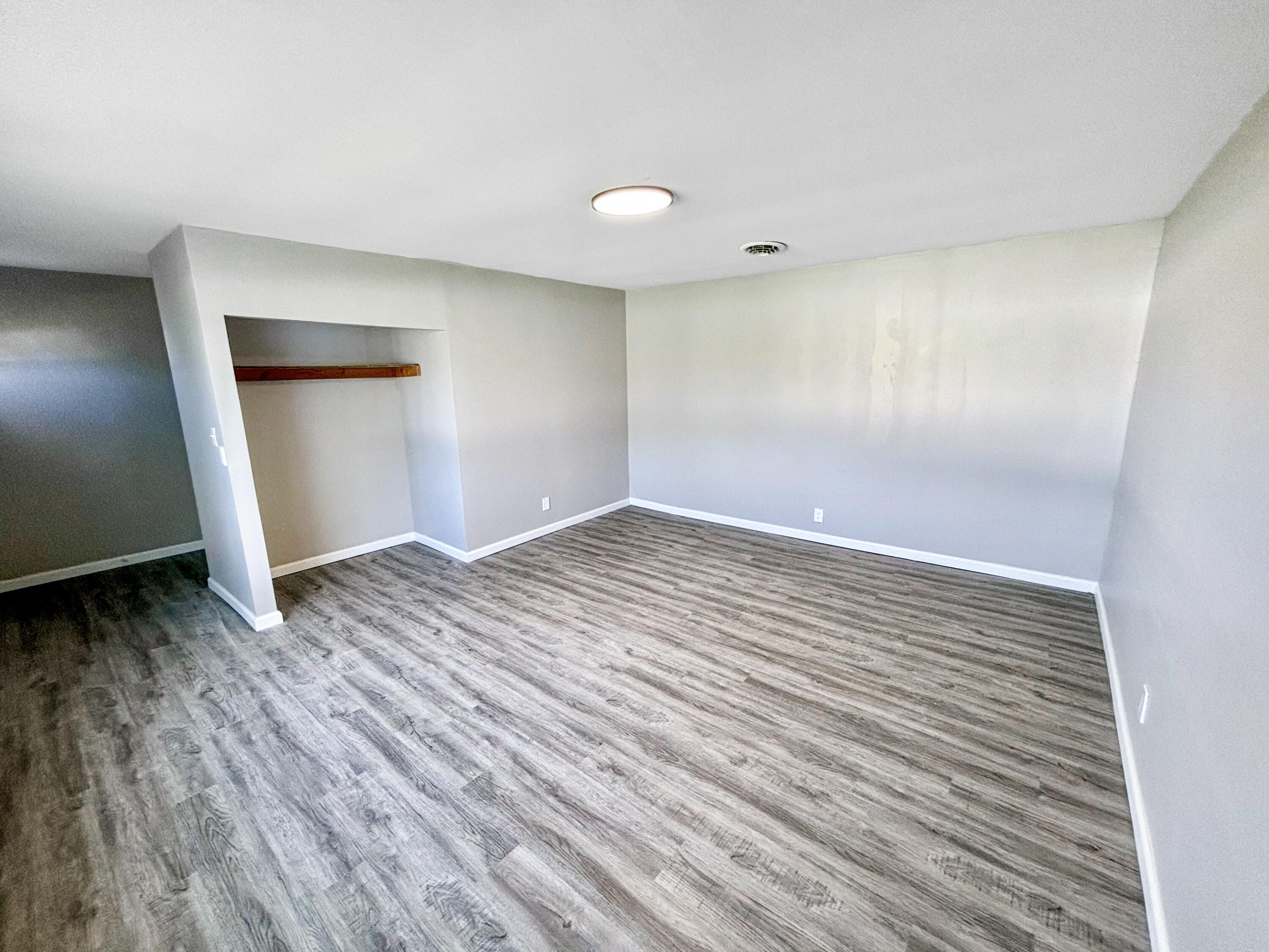 142 Washington, New Paris, Ohio 45347