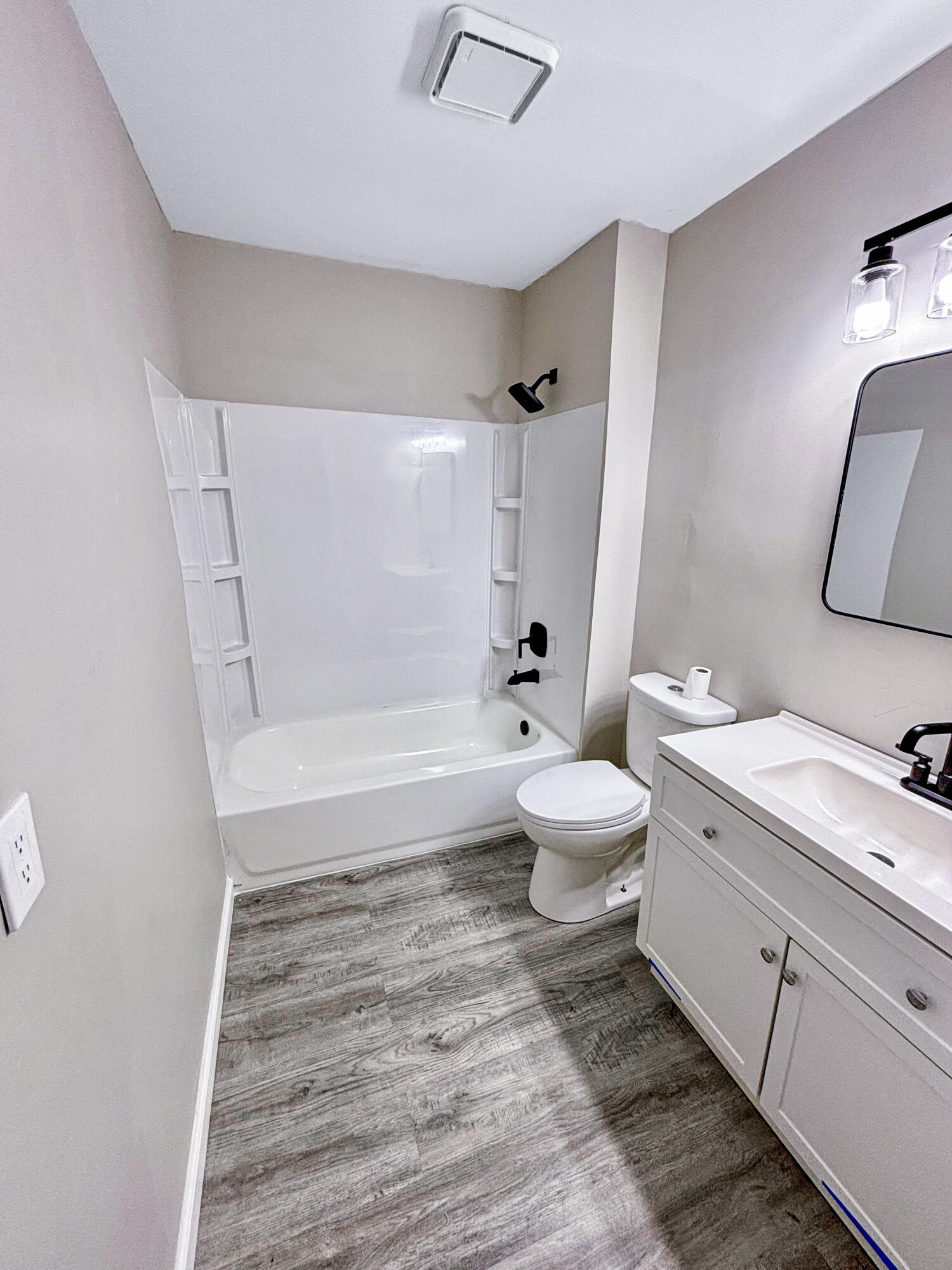 142 Washington, New Paris, Ohio 45347