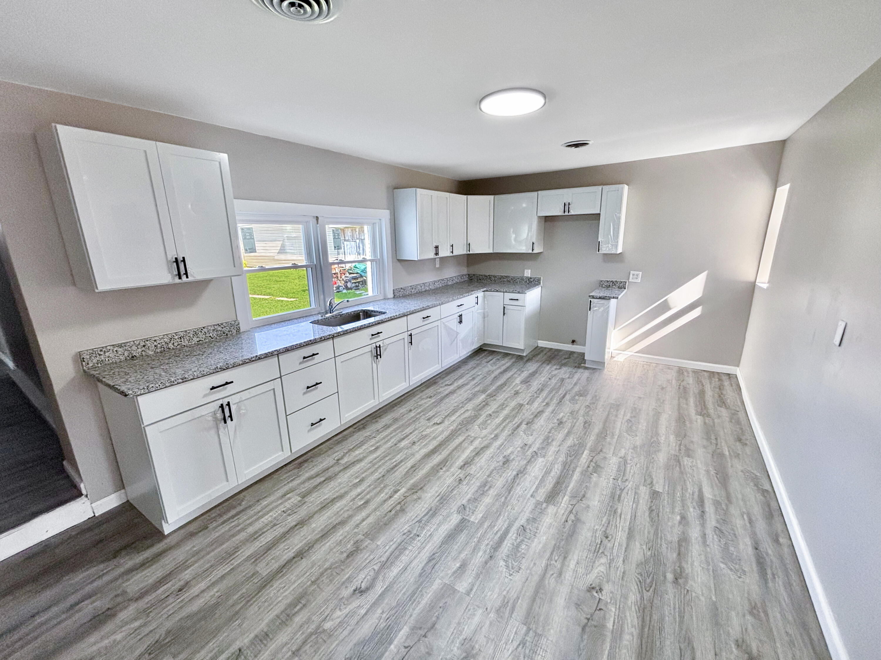 142 Washington, New Paris, Ohio 45347