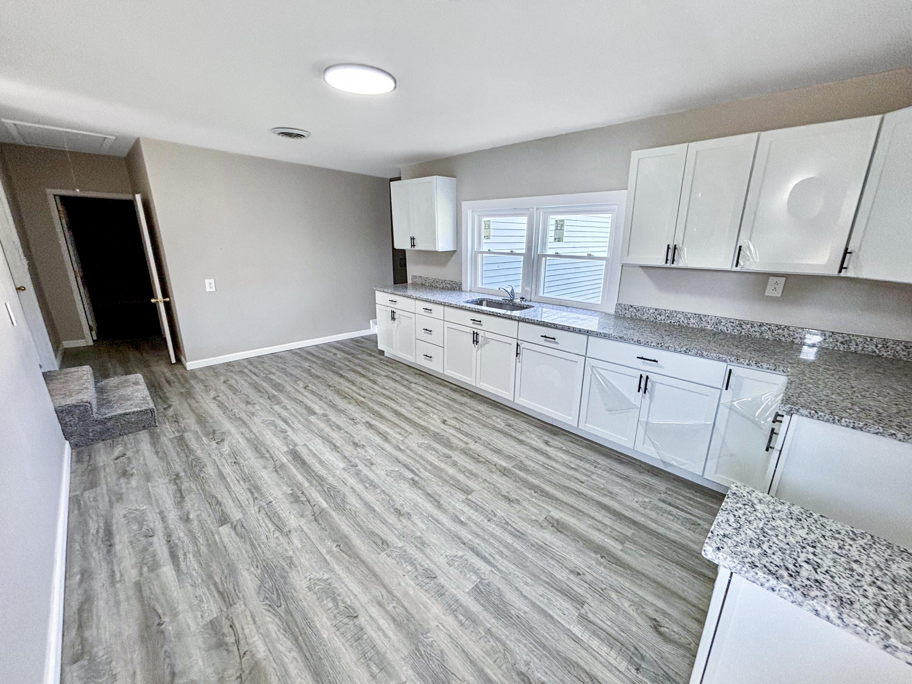 142 Washington, New Paris, Ohio 45347