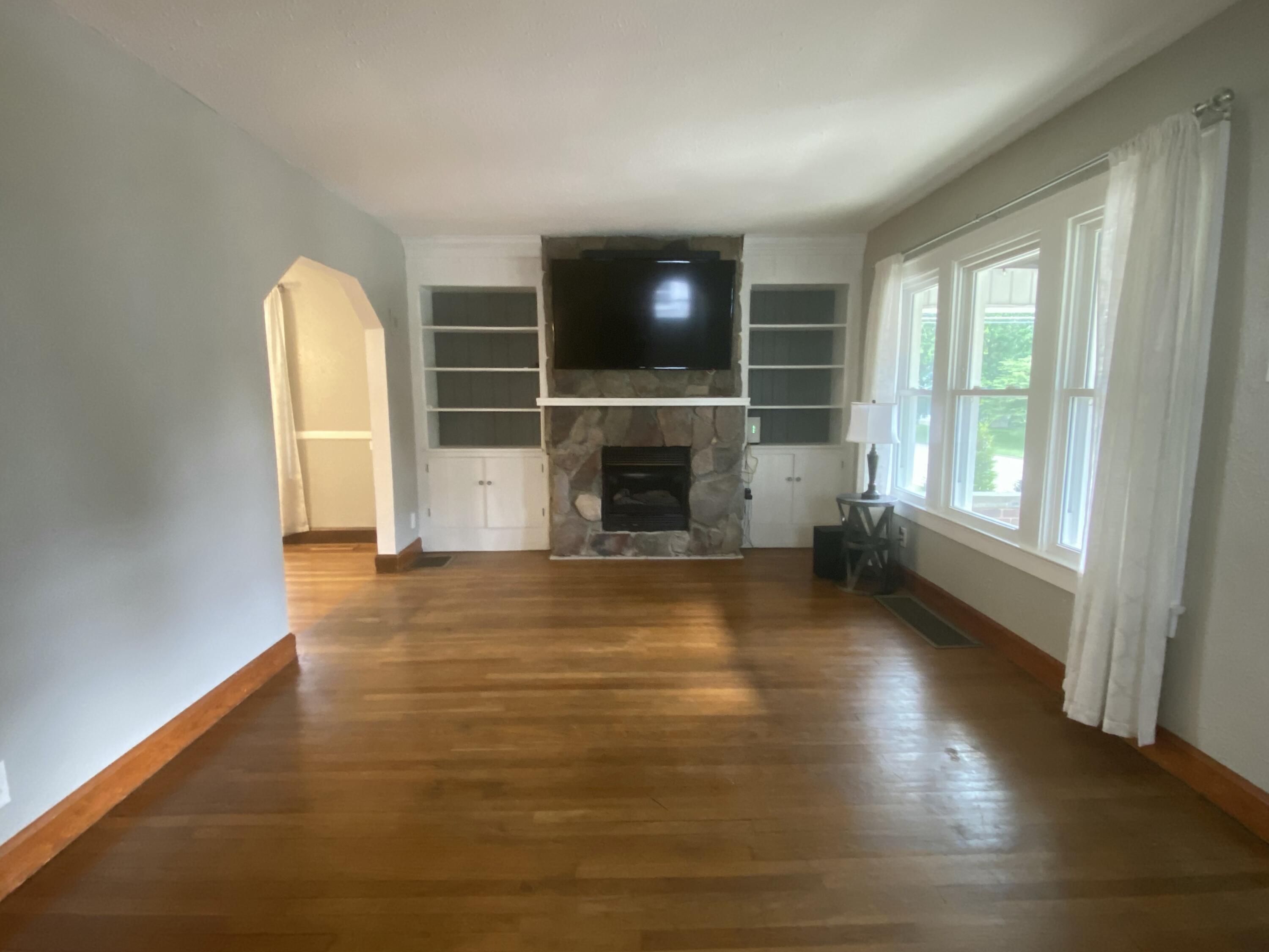 919 Lincoln, Piqua, Ohio 45356