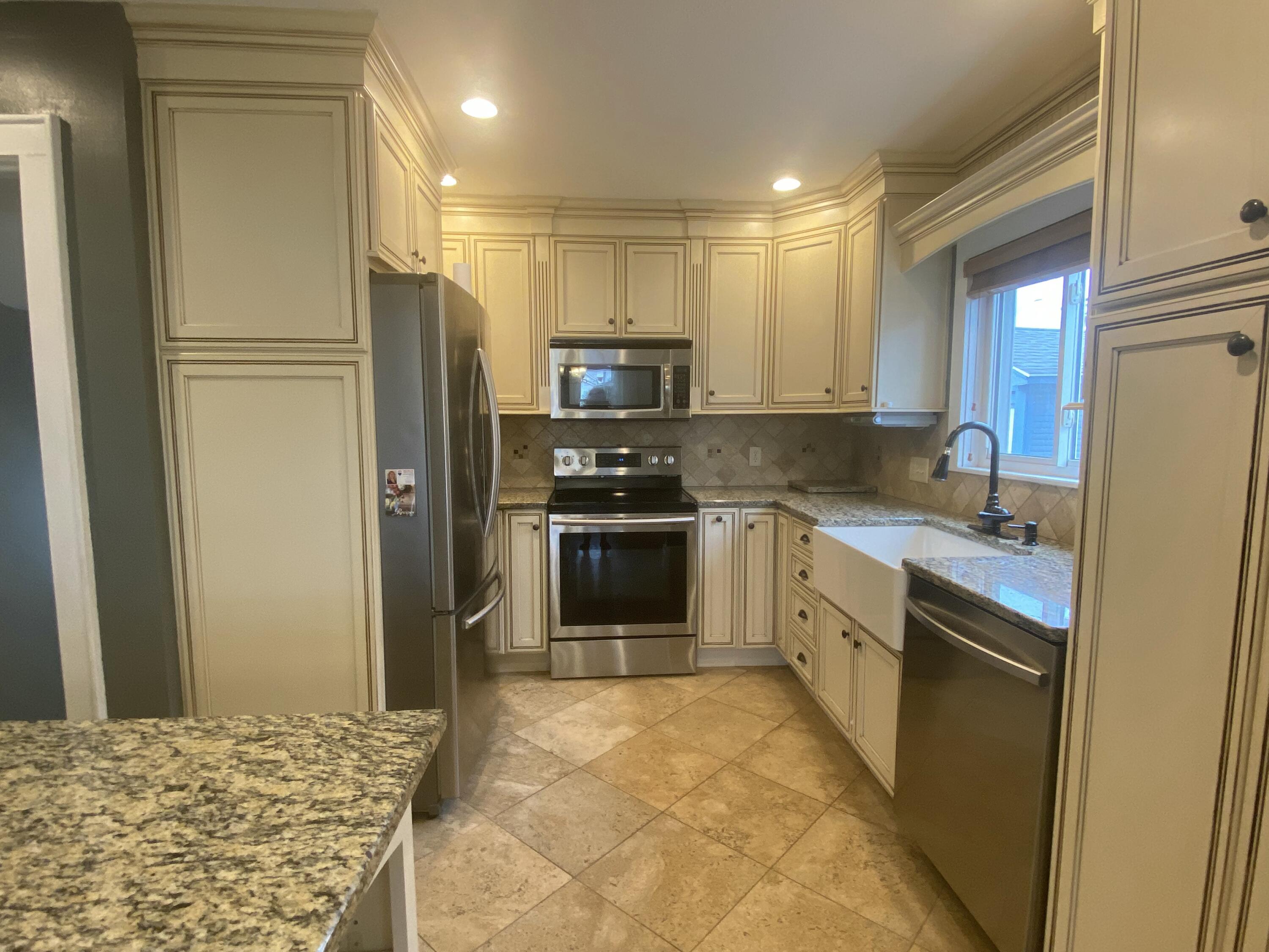 919 Lincoln, Piqua, Ohio 45356