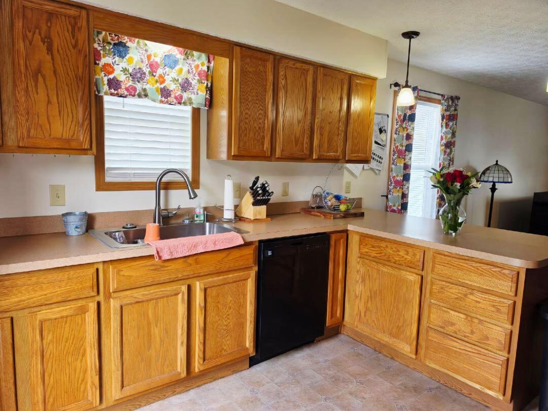 810 Ward, Urbana, Ohio 43078