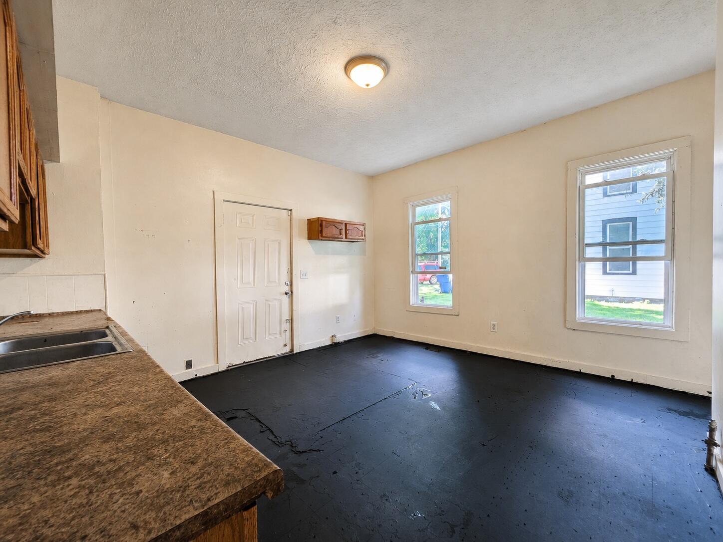 246 Hubert, Springfield, Ohio 45505