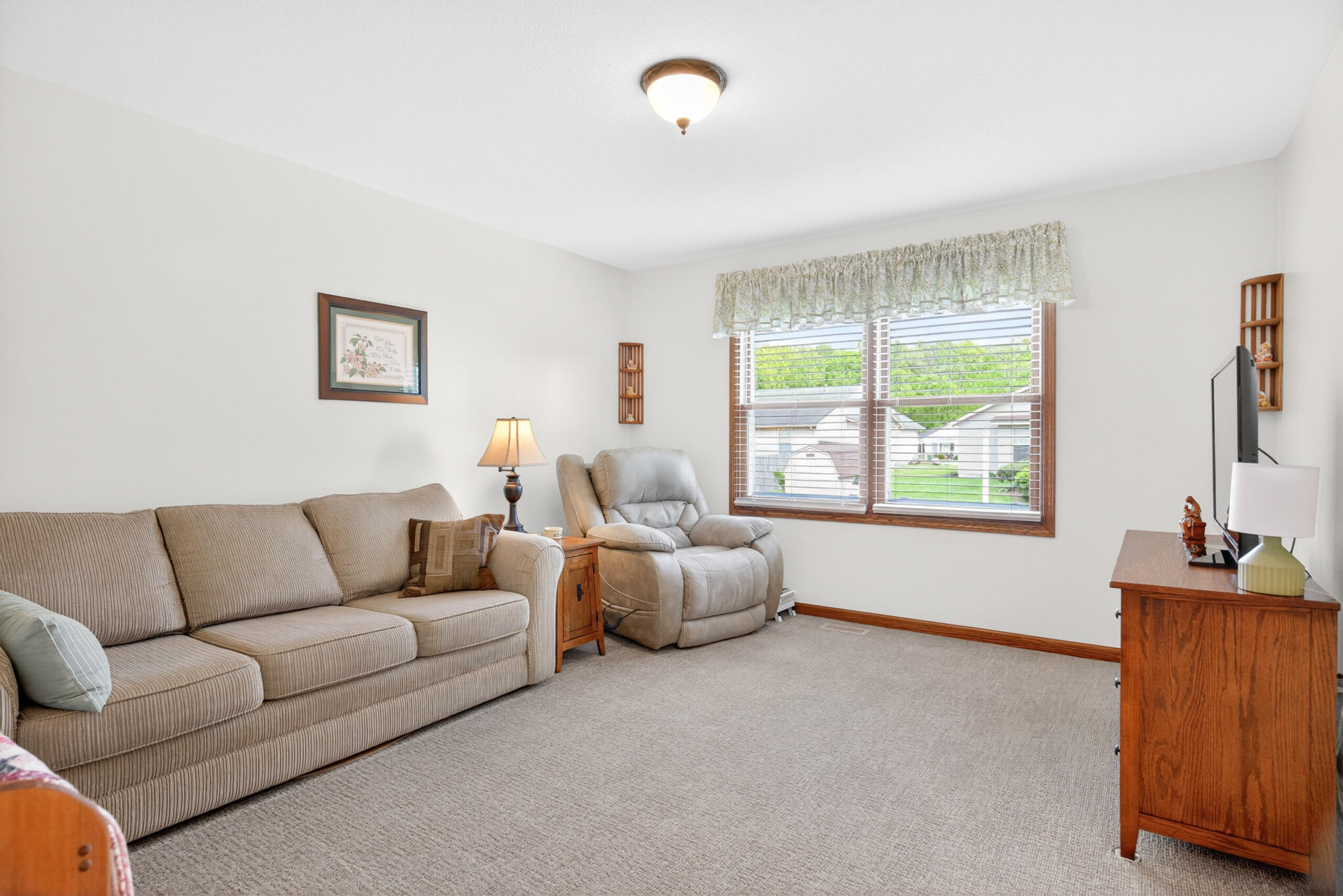 551 Foxcross, Sidney, Ohio 45365